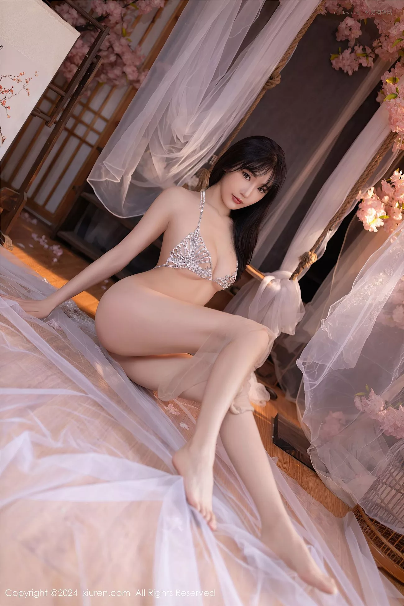 【XiuRen秀人】高品质图像 陆萱萱 No.8807