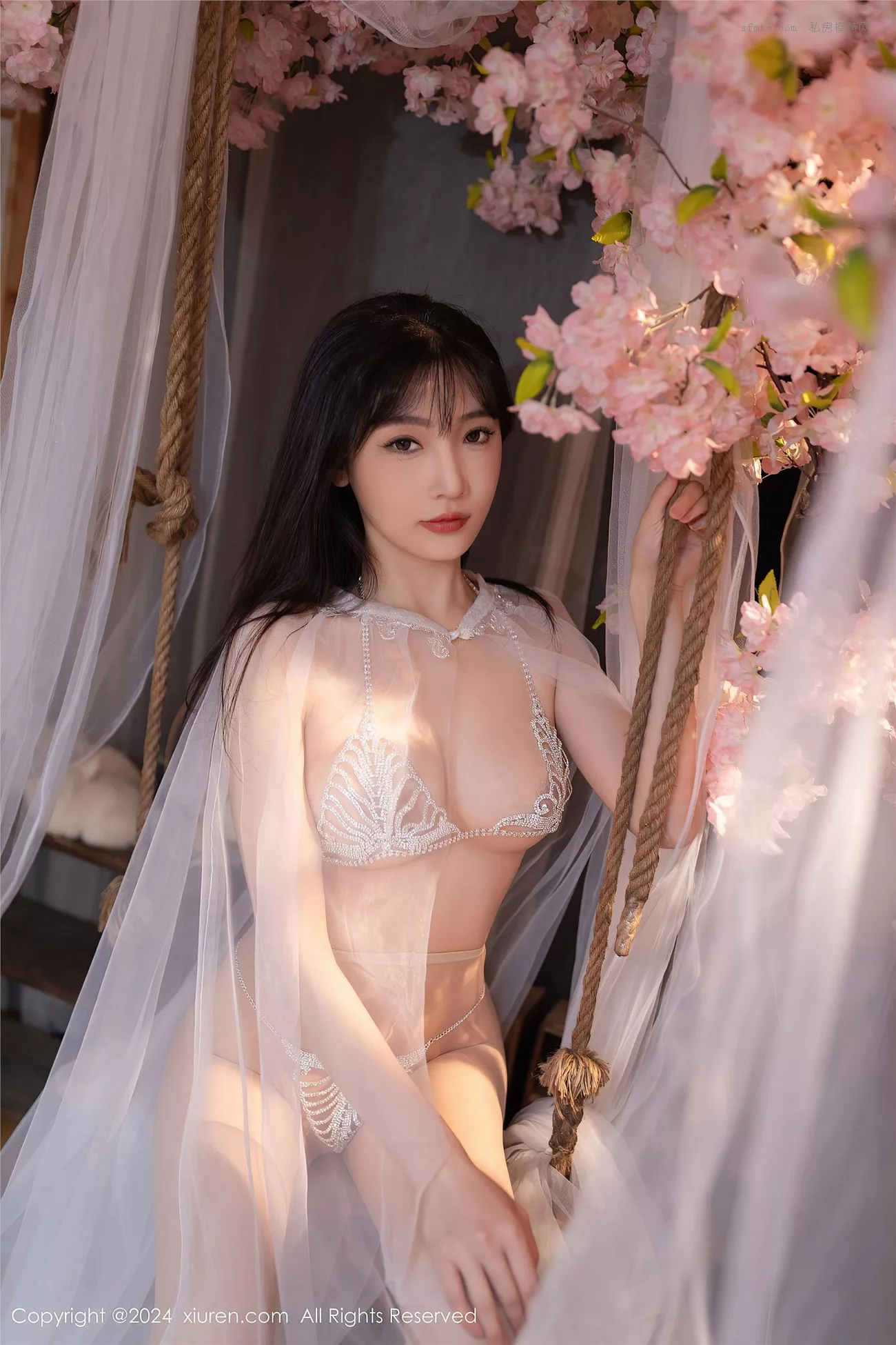 【XiuRen秀人】高品质图像 陆萱萱 No.8807