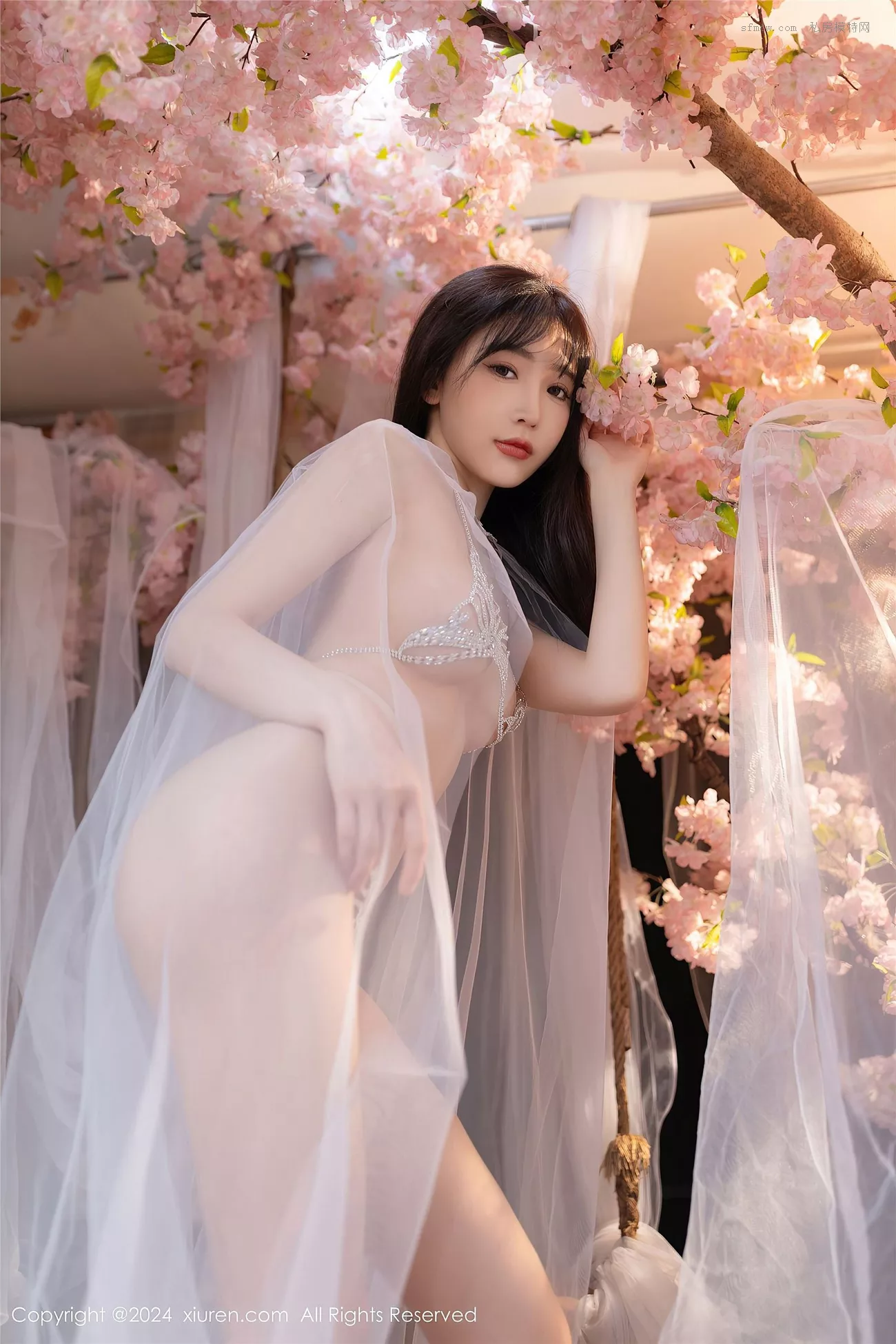 【XiuRen秀人】高品质图像 陆萱萱 No.8807