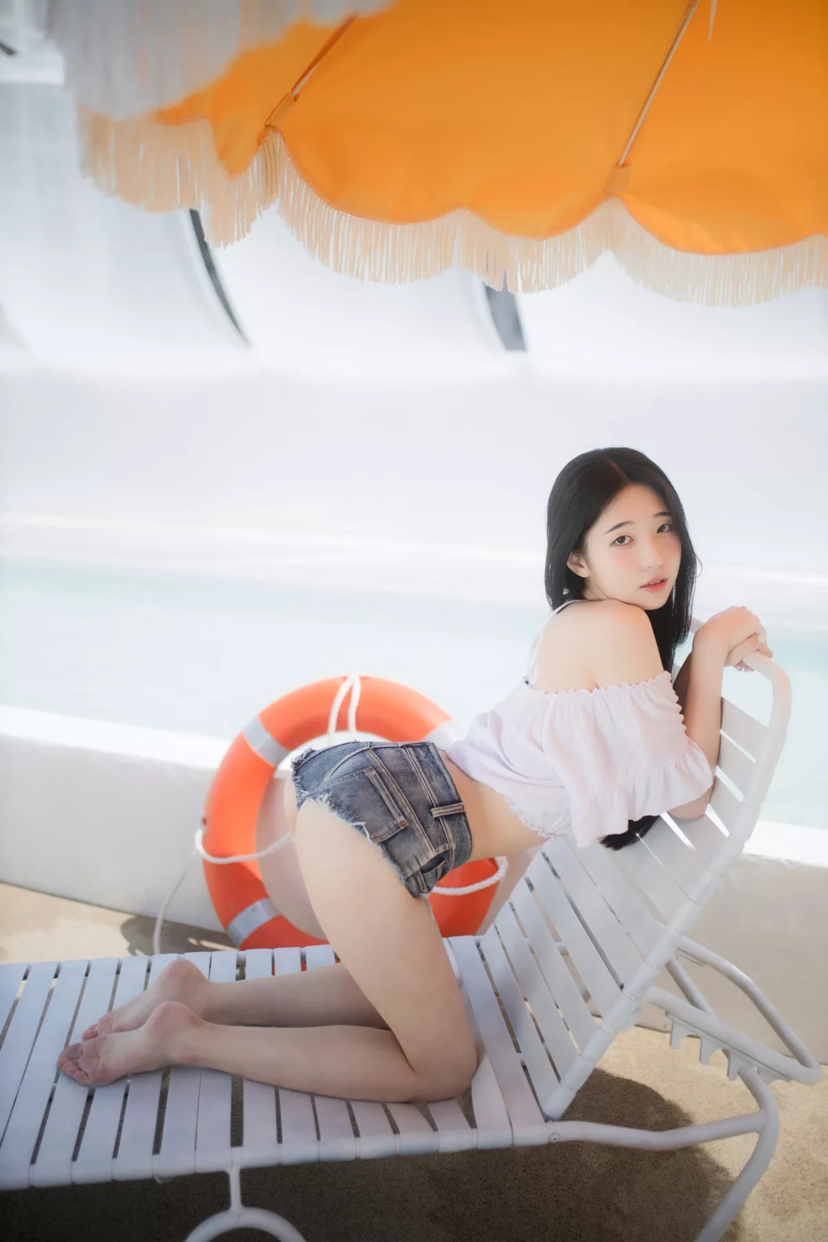 亚洲靓模 “Vacation” Mini Photobook 摄影 Woo Yeon