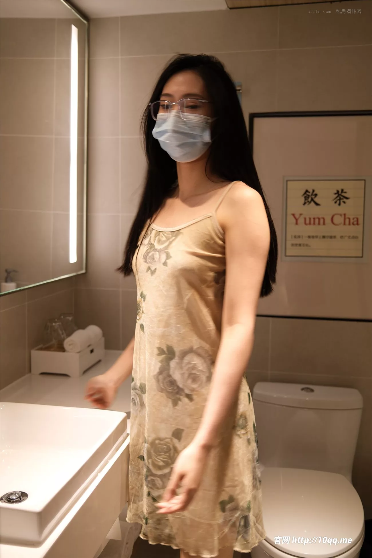 肉丝真空姑娘摄影】 No.2992 【ROSI 口罩组列