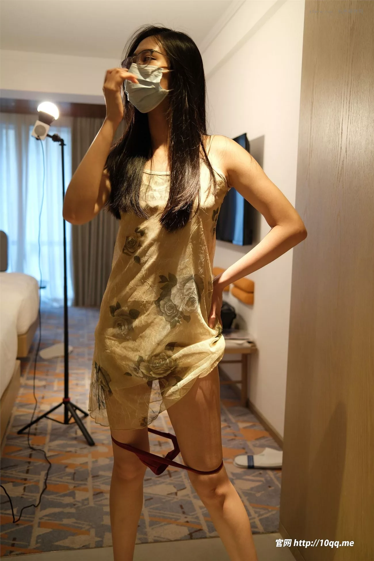 肉丝真空姑娘摄影】 No.2992 【ROSI 口罩组列