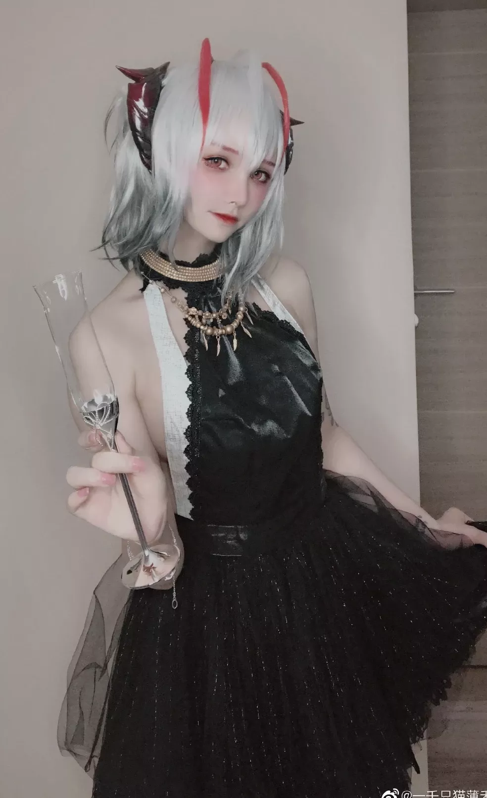 (9P) 礼服 一千只猫薄禾 W 明日方舟 丽人cosplay