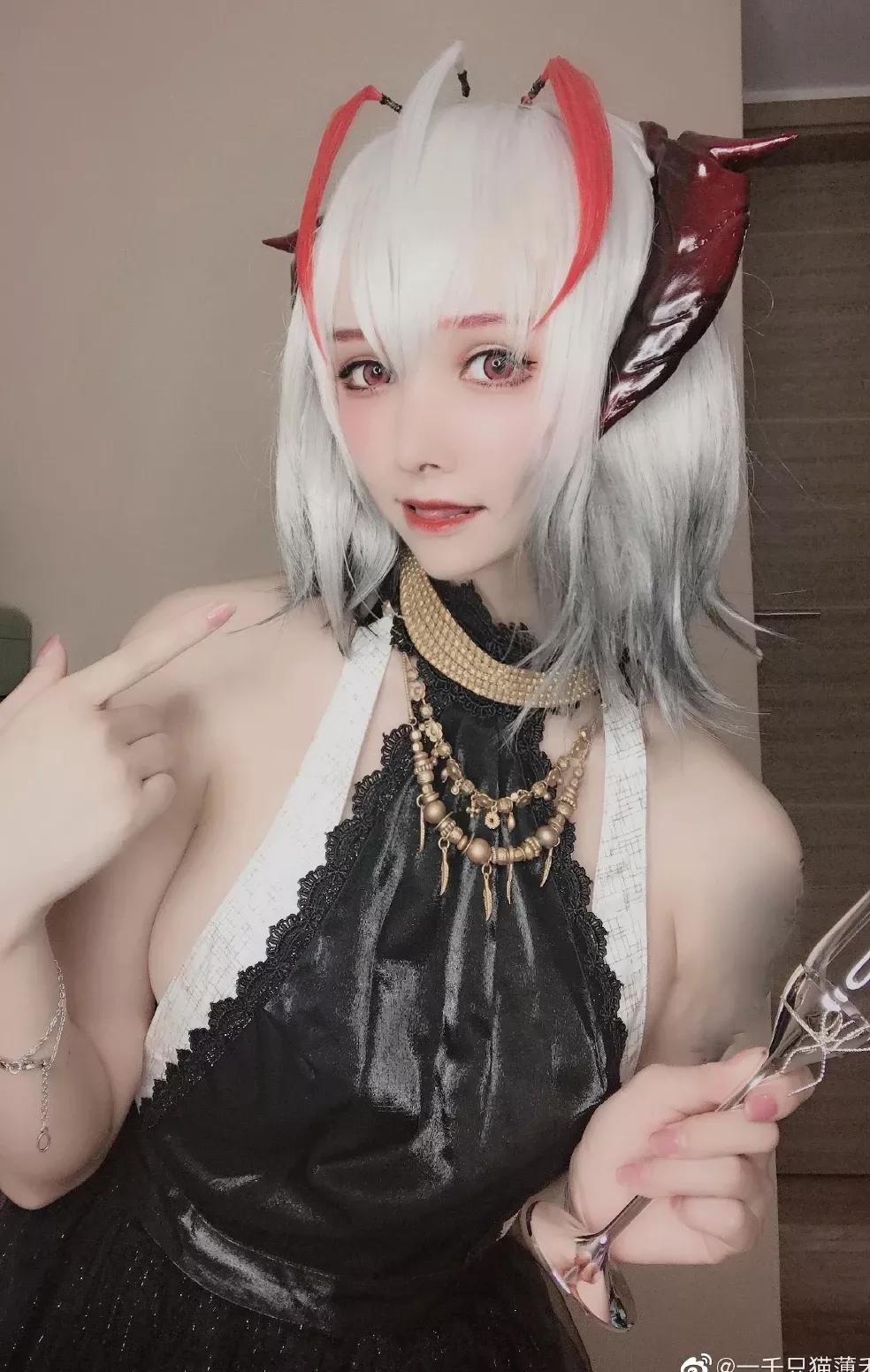 (9P) 礼服 一千只猫薄禾 W 明日方舟 丽人cosplay