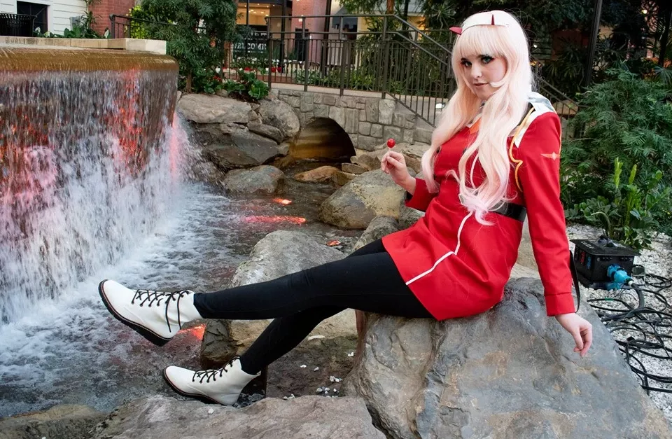 沙罗�C 美女cosplay 零二