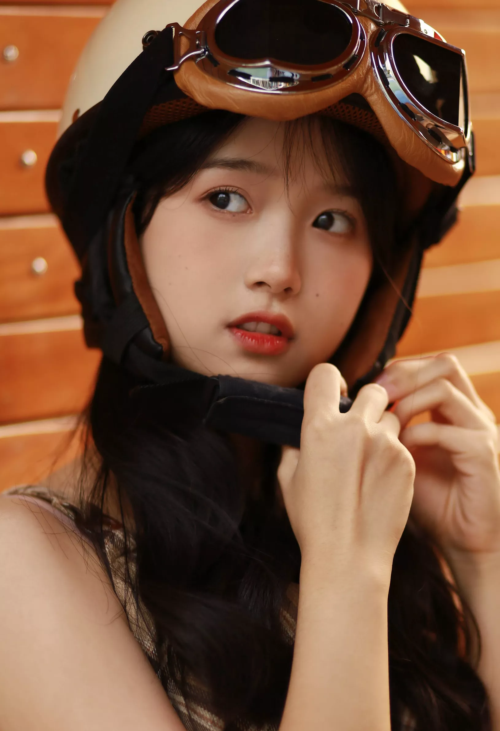 【YITUYU艺图语】2022.10.06 至春禾【21+1P／209MB】 游乐园记