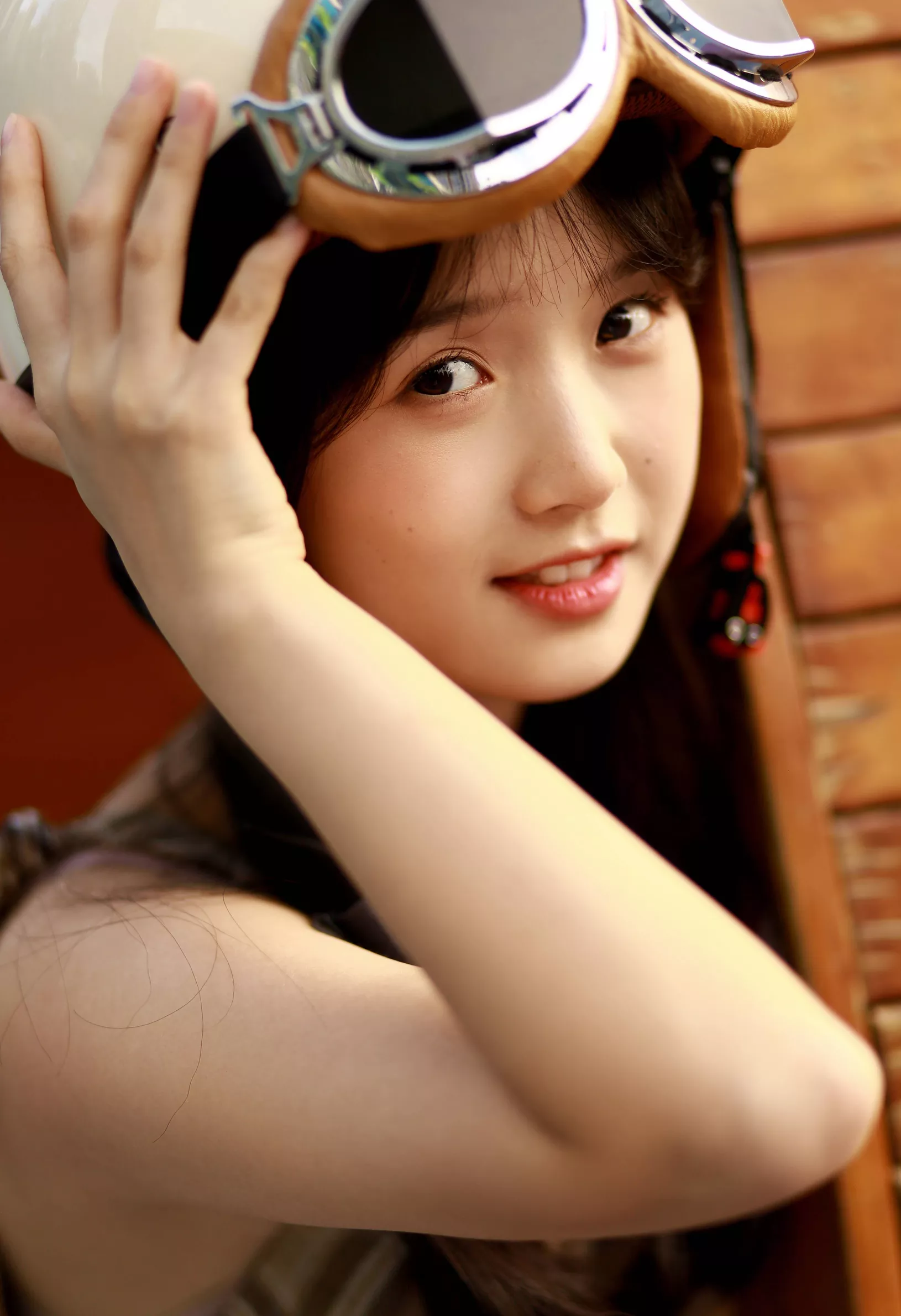 【YITUYU艺图语】2022.10.06 至春禾【21+1P／209MB】 游乐园记