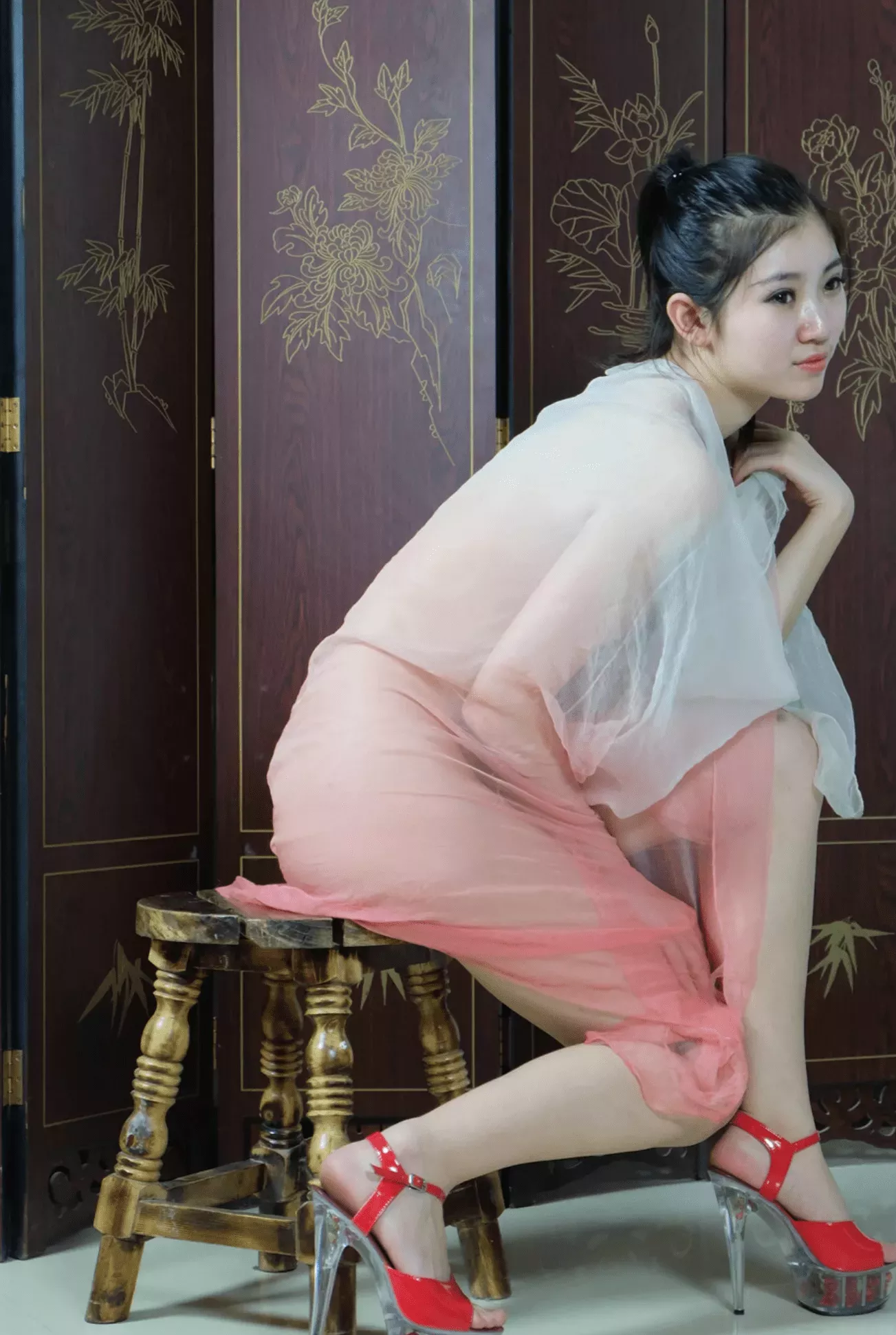 DDY (提亚西西) 01 【陆模私房组列】 Pantyhose辣模裸体私房 陆模-馨芯