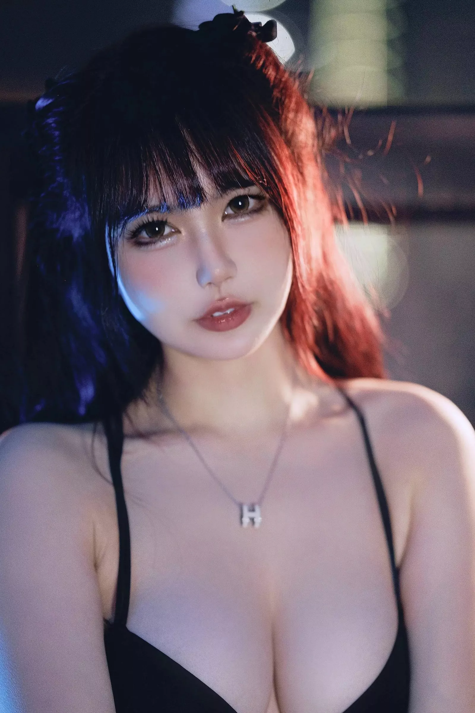 【网路收集系列】福利姬 》高端福利帖【59P】 不良JK Tina很妖孽呀《