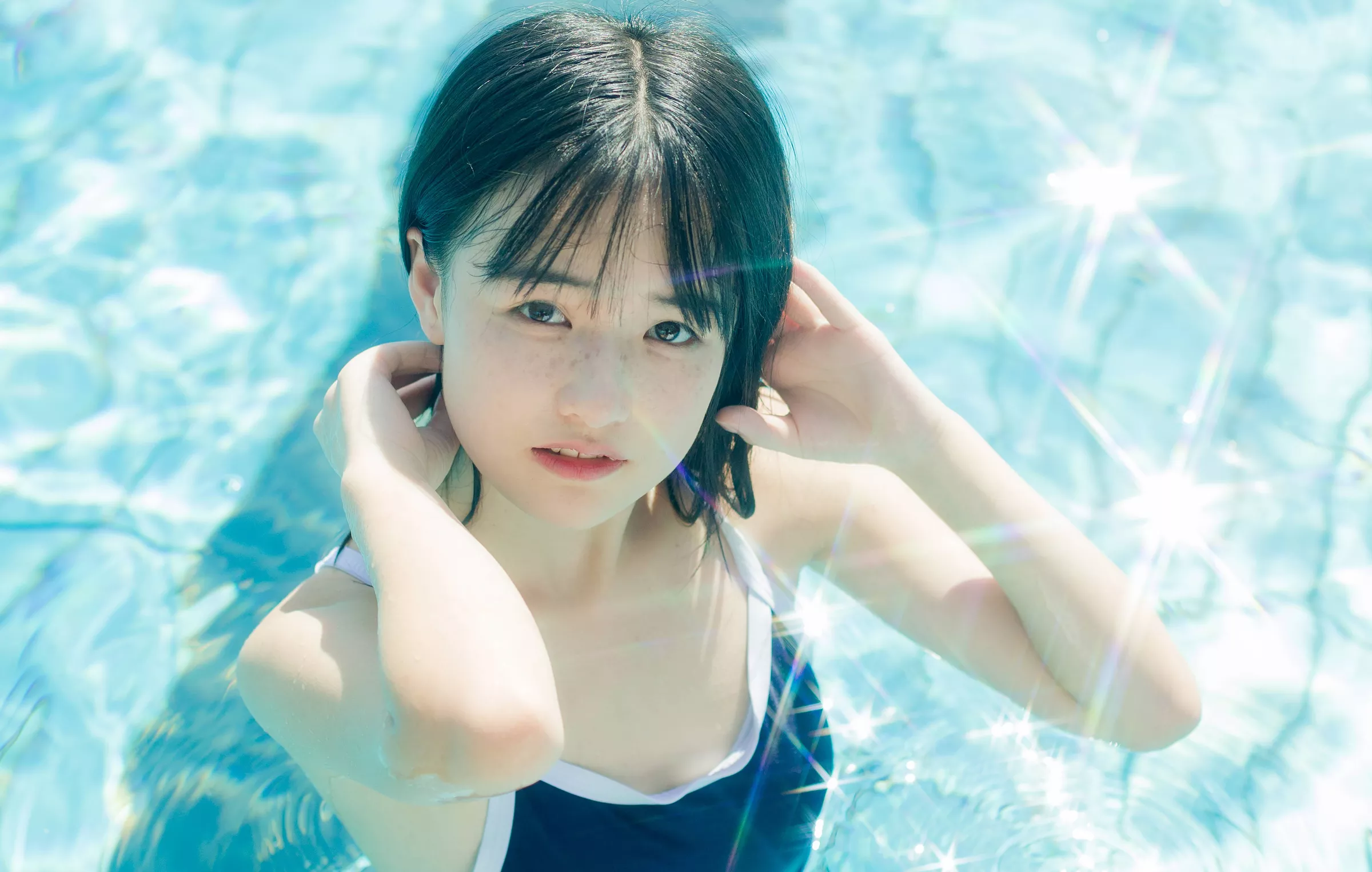 【YITUYU艺图语】2022.10.06 水也会融化吗 小怡美媚cute【32+1P／309MB】