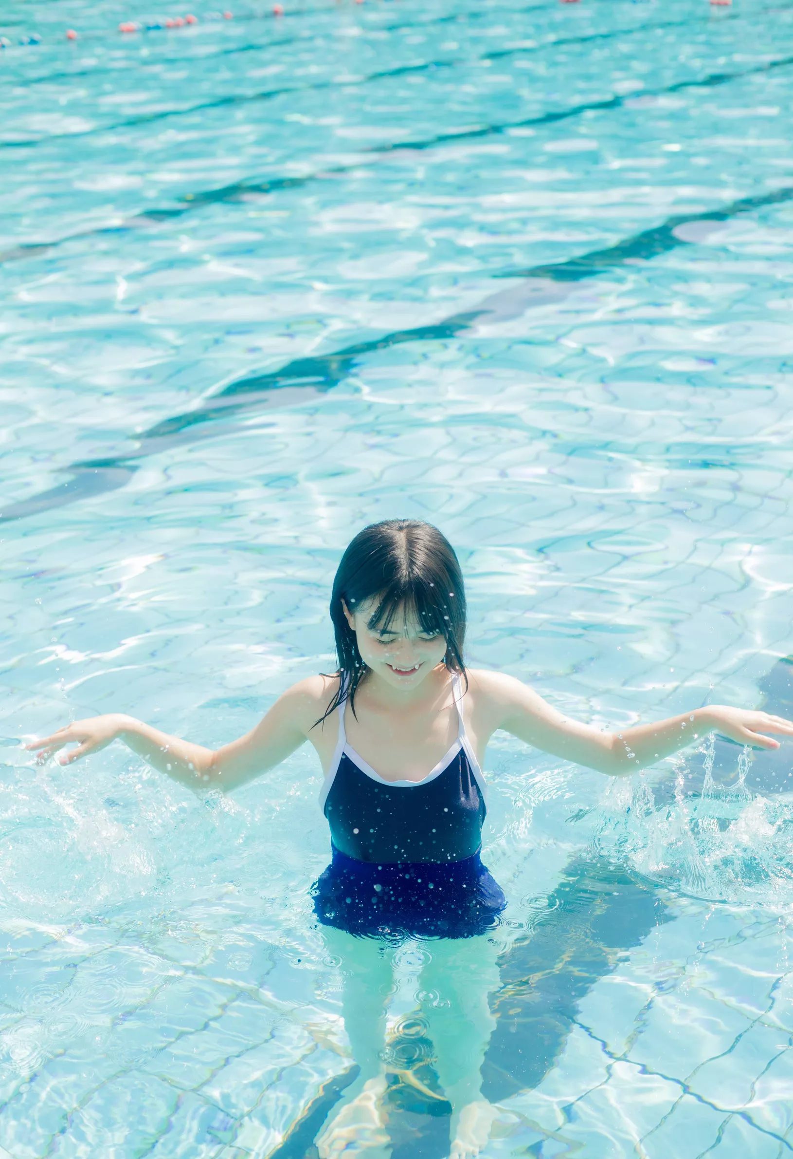 【YITUYU艺图语】2022.10.06 水也会融化吗 小怡美媚cute【32+1P／309MB】