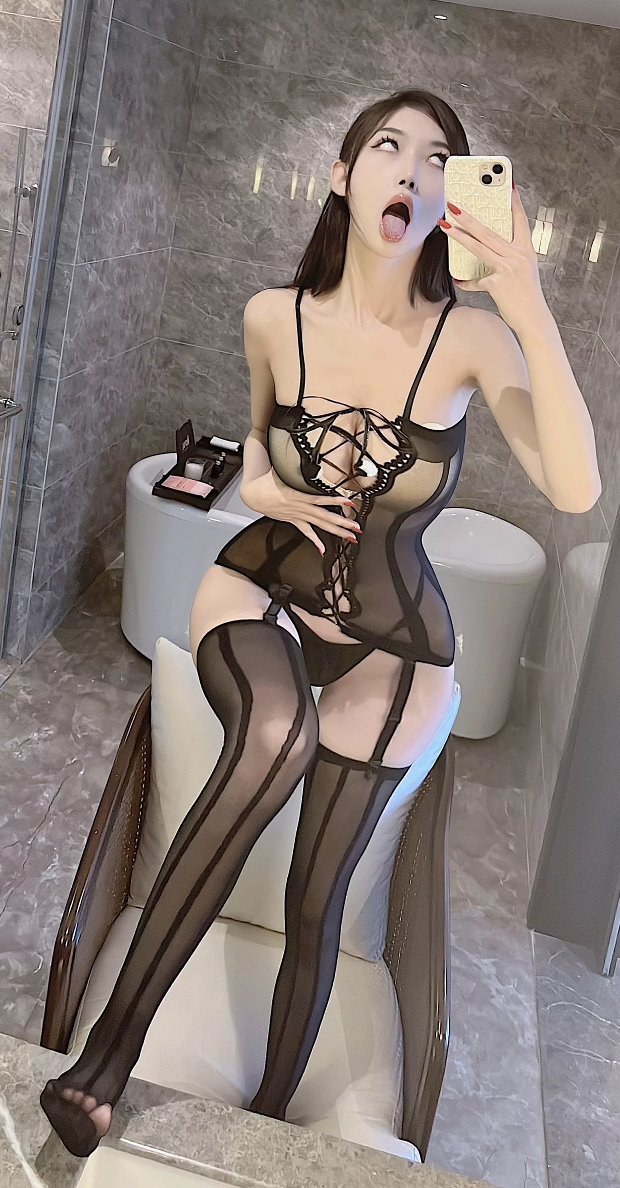 高清怼拍 微密圈组列 132.脸红Dearie 【30P】 �C