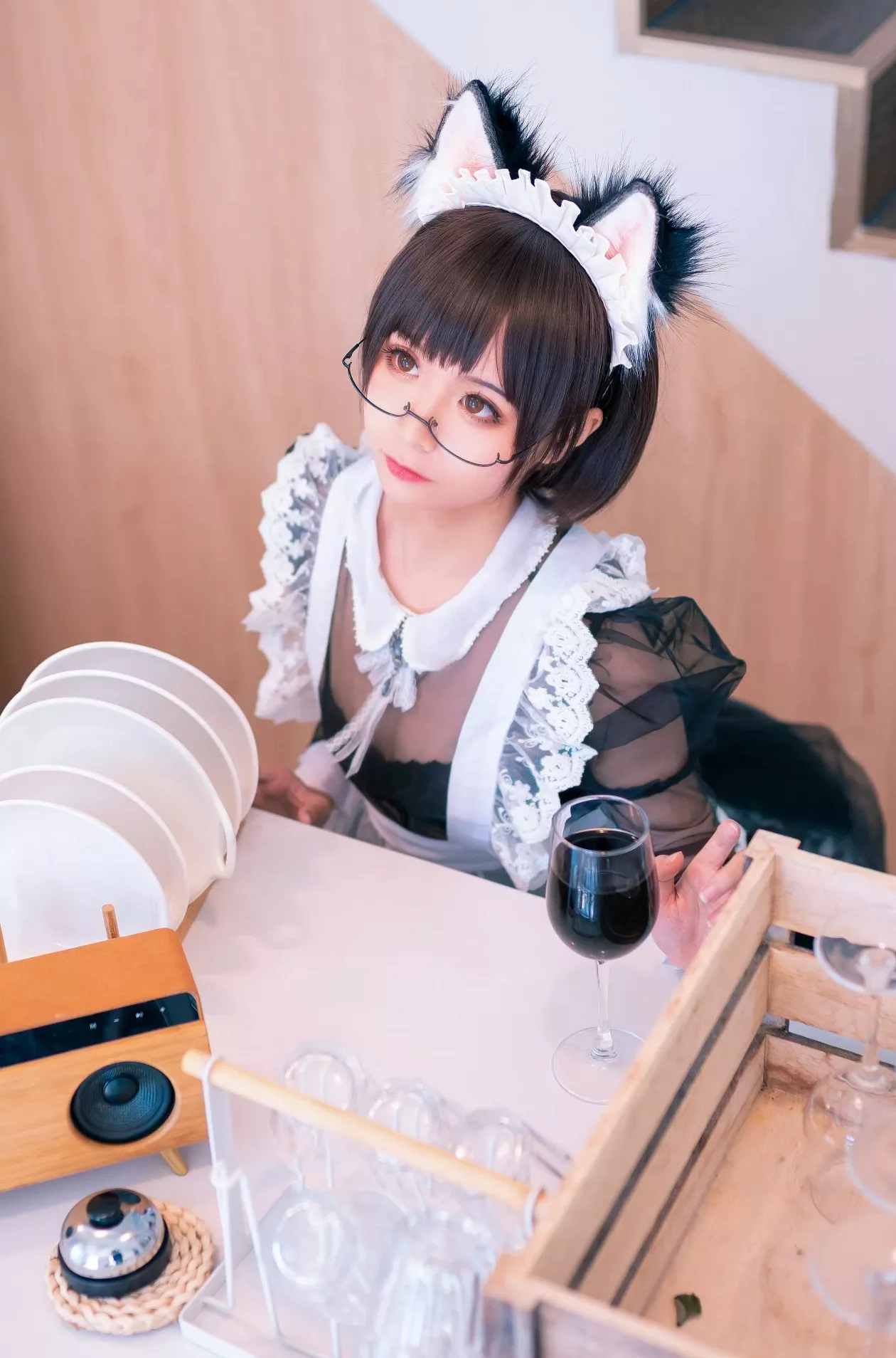 蠢沫沫透亮佣人 美女cosplay