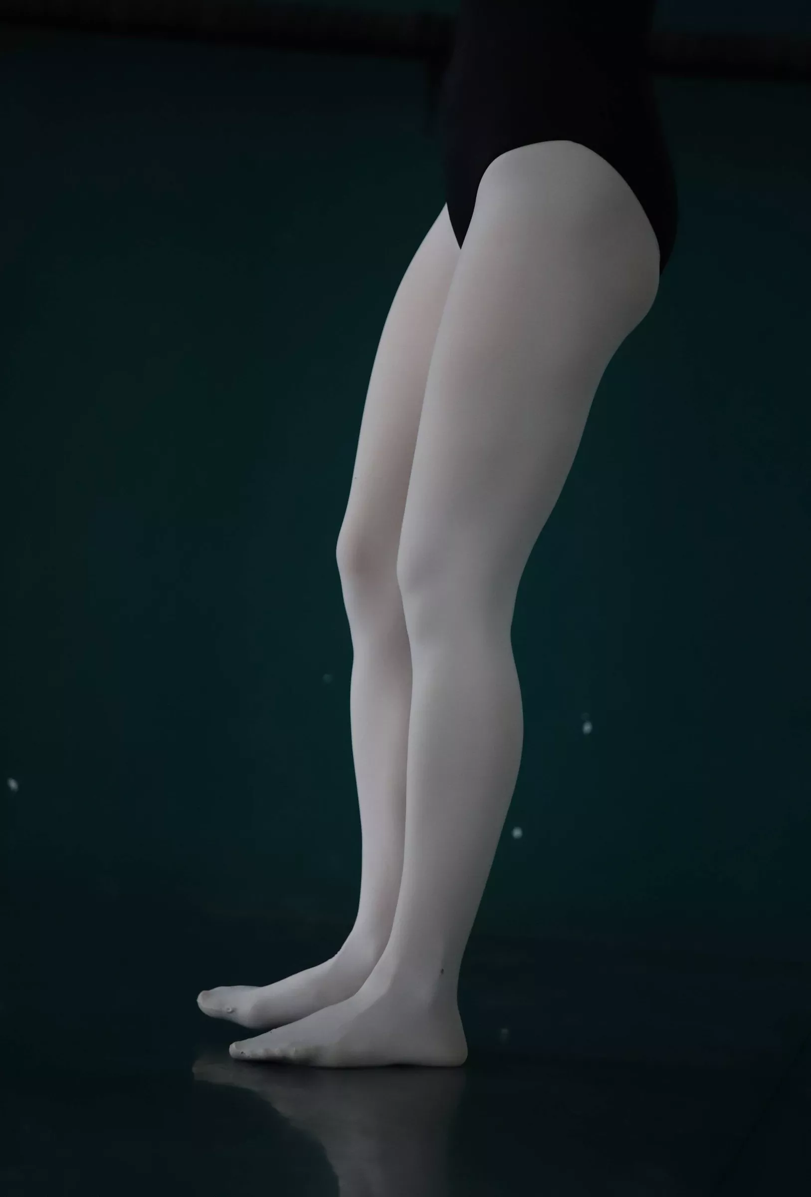 W004 【大西瓜组图】 多色舞蹈服2【129P】