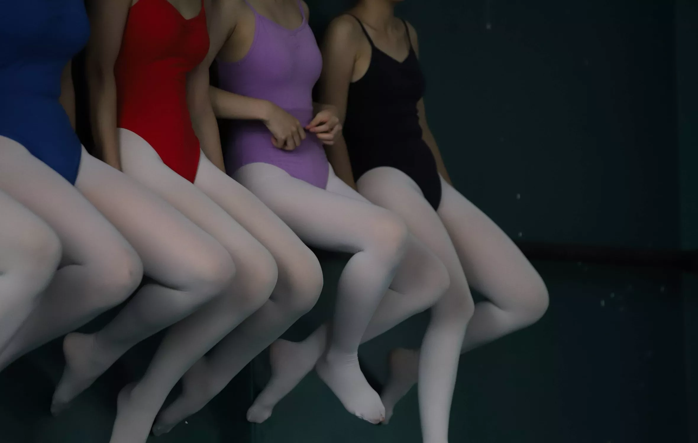 W004 【大西瓜组图】 多色舞蹈服2【129P】