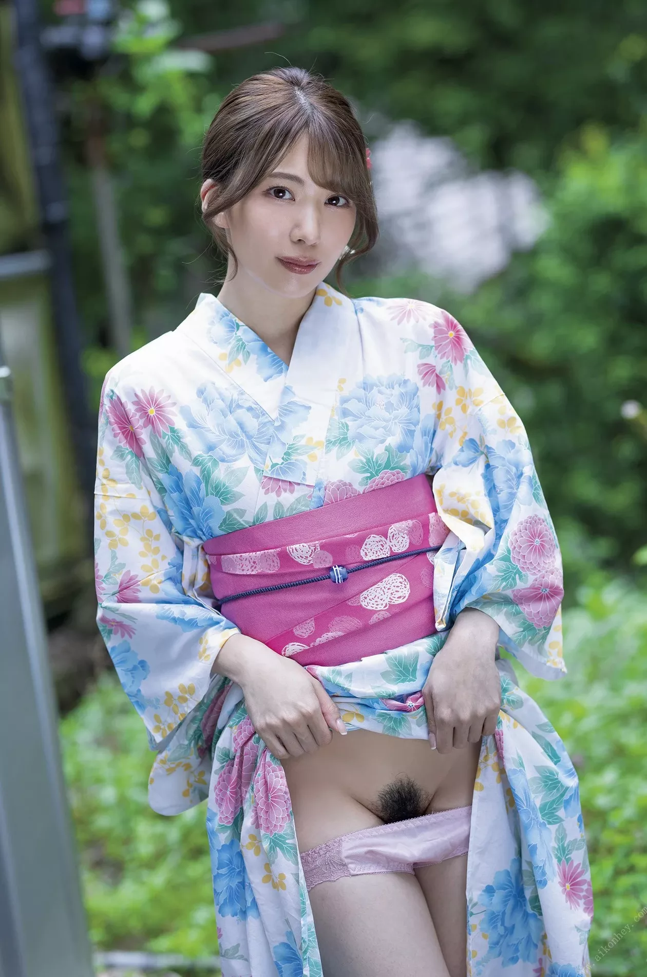 山岸爱香头发裸体 (89P) NUDE 写真集 《Hyakka》每周热门 数位写真集