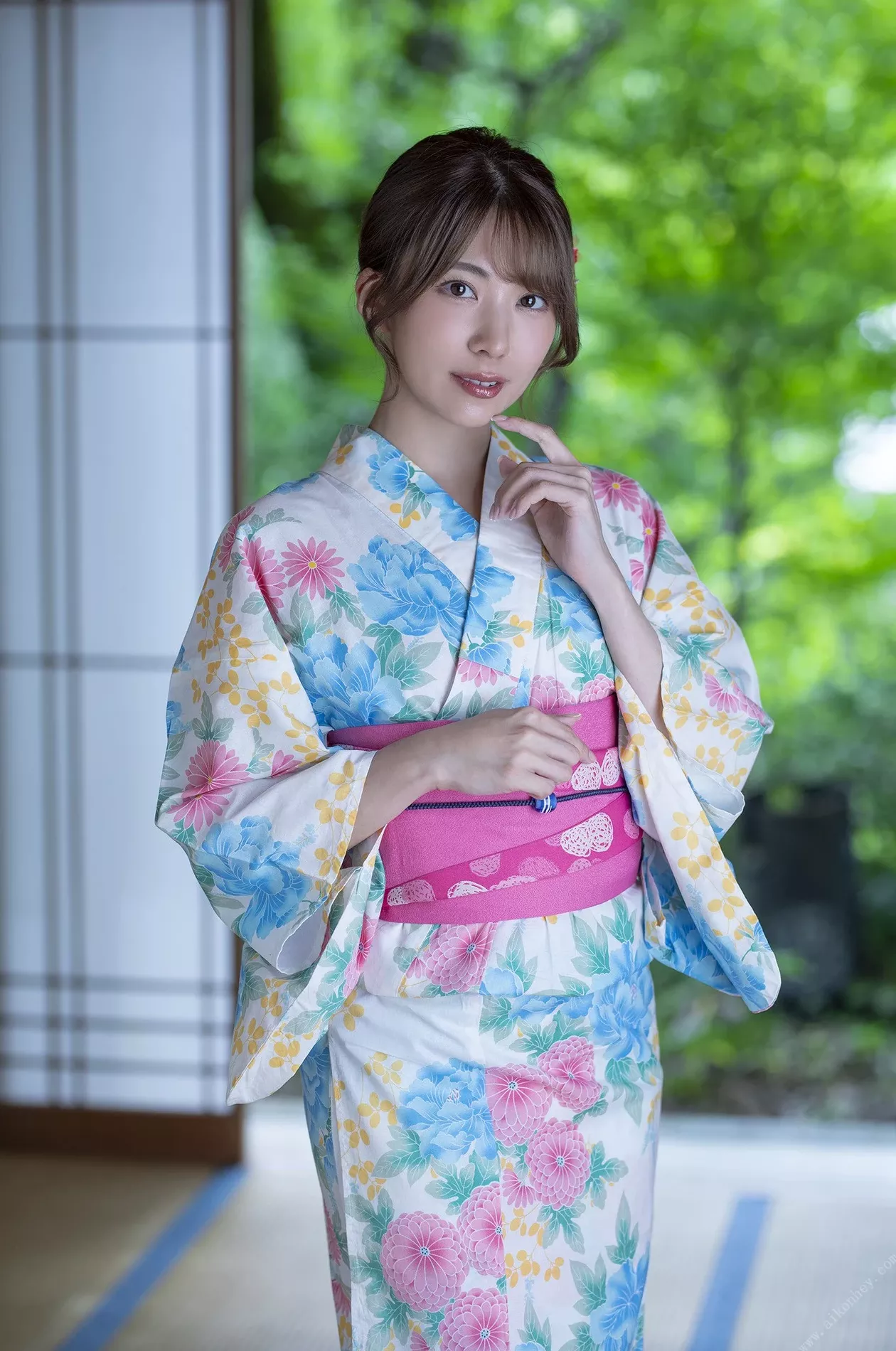 山岸爱香头发裸体 (89P) NUDE 写真集 《Hyakka》每周热门 数位写真集