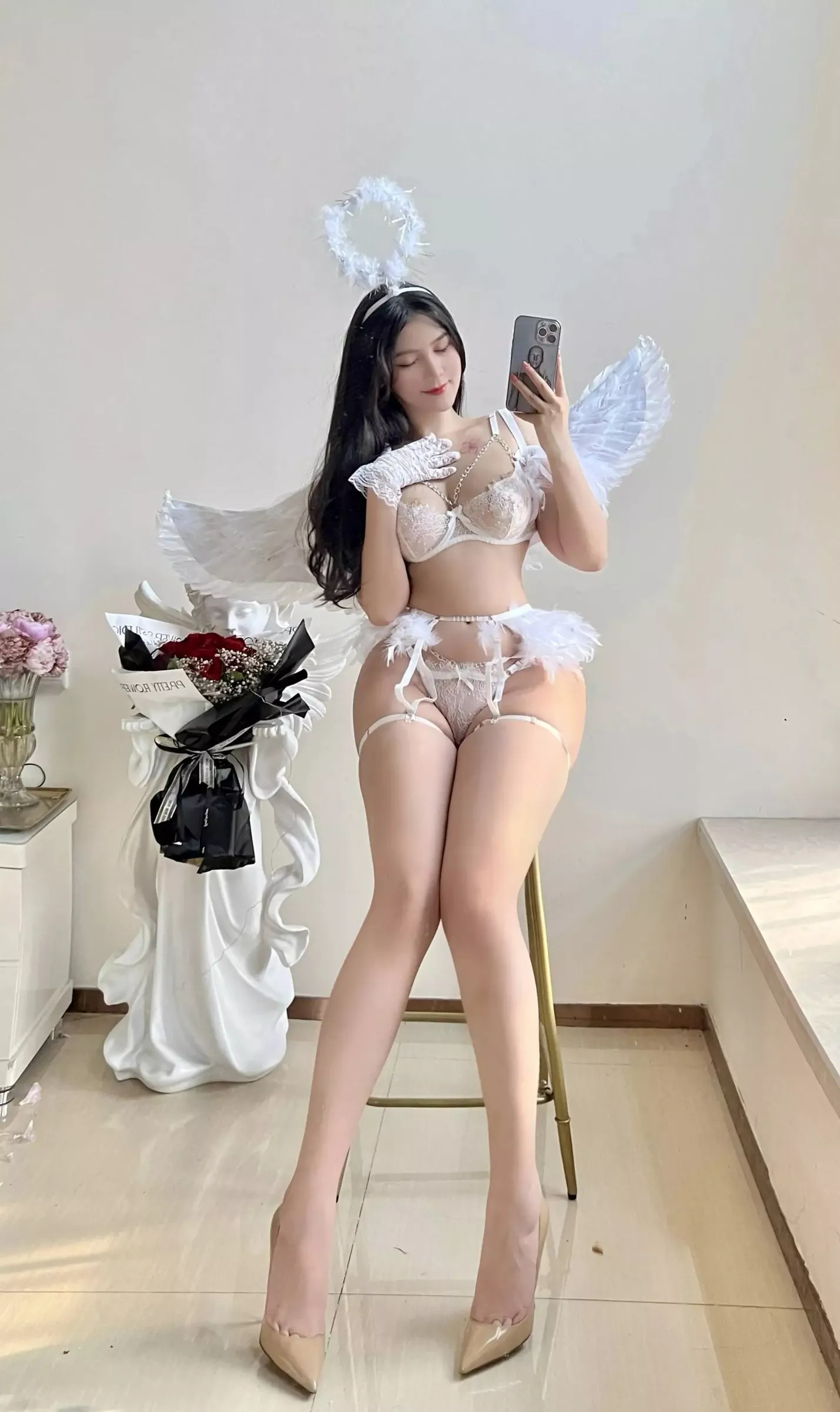 艾拉《 微密圈10月组图 》VIP福利帖【76P】 【网路收集组列】福利姬