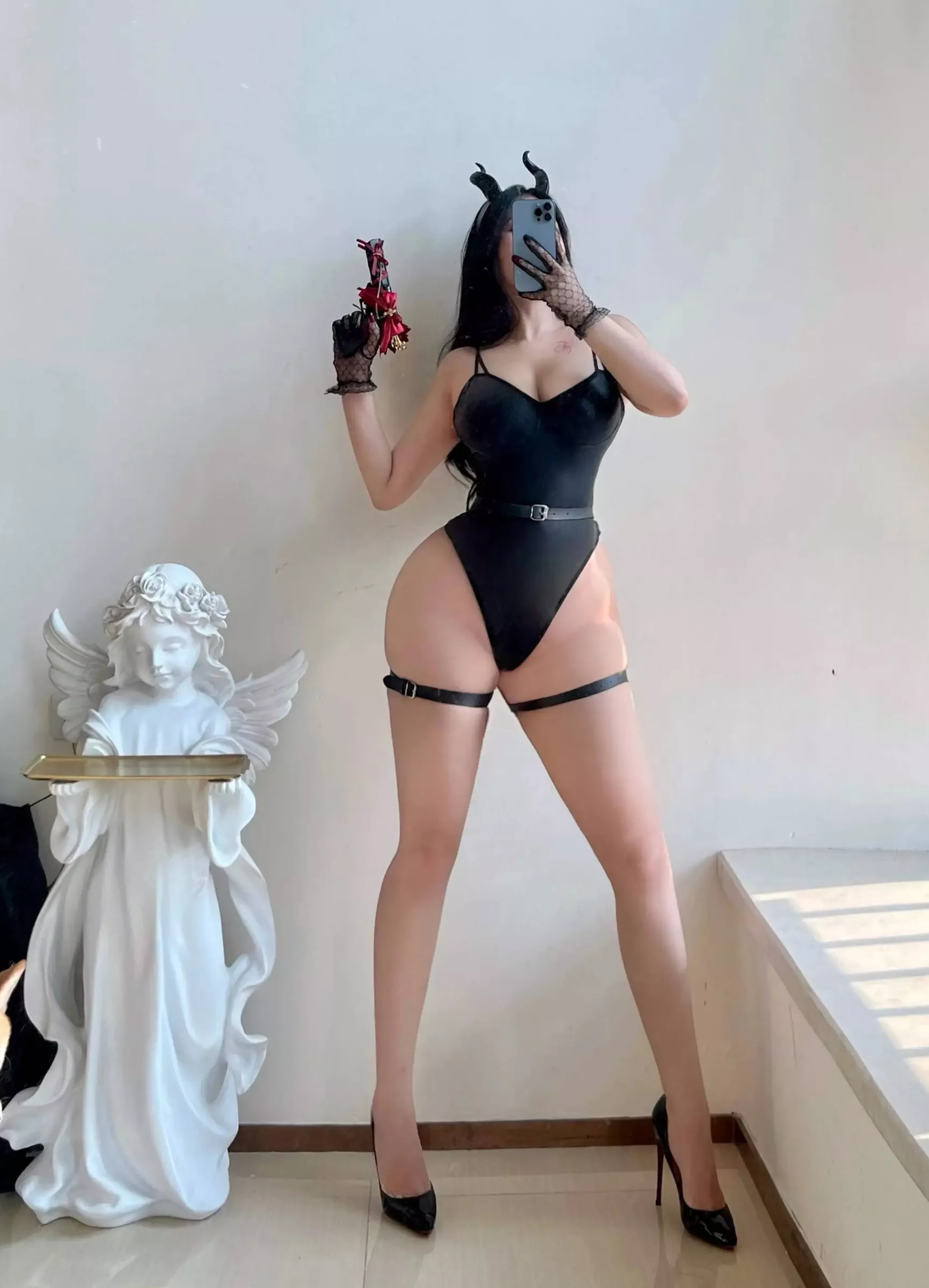 艾拉《 微密圈10月组图 》VIP福利帖【76P】 【网路收集组列】福利姬