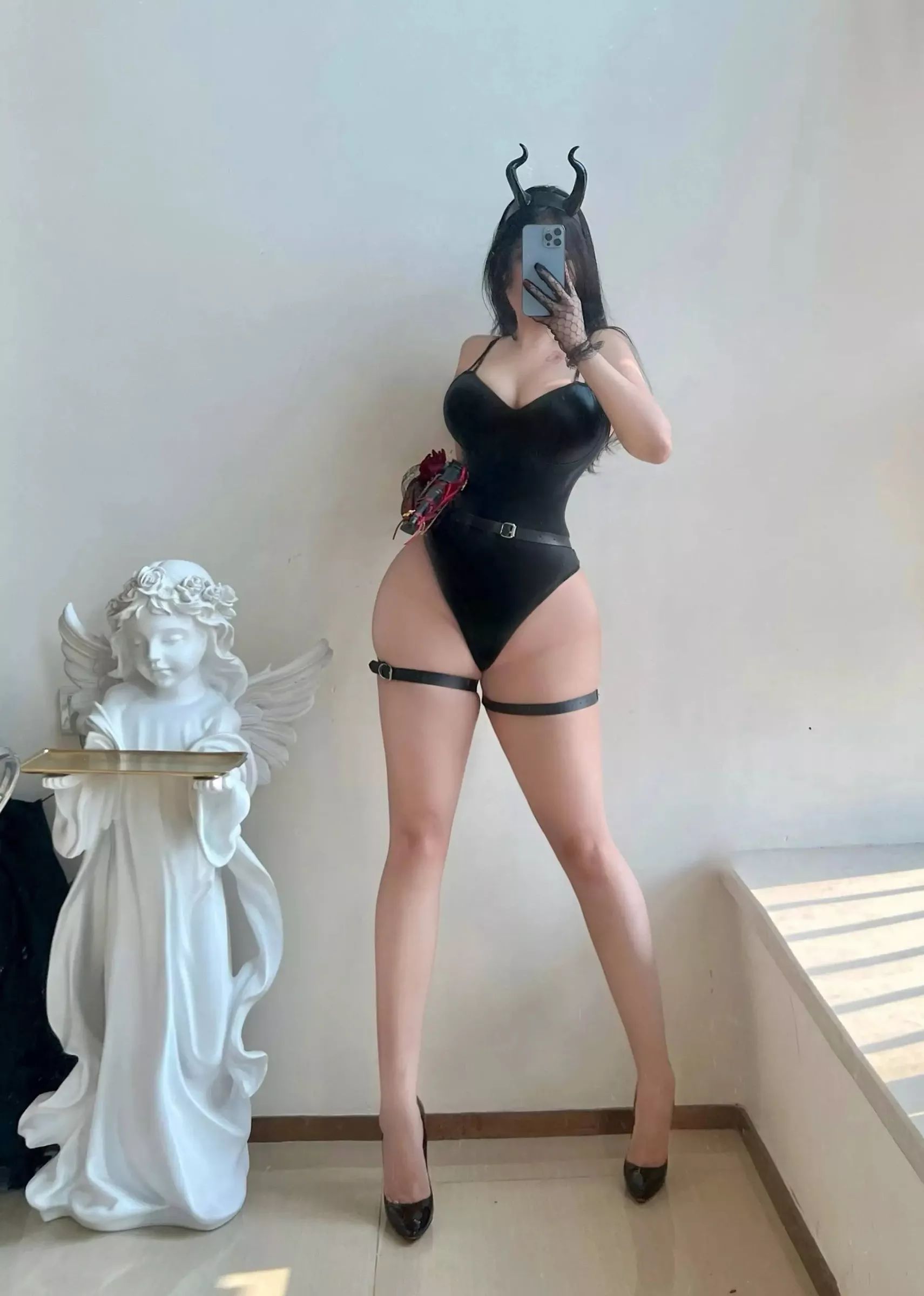 艾拉《 微密圈10月组图 》VIP福利帖【76P】 【网路收集组列】福利姬