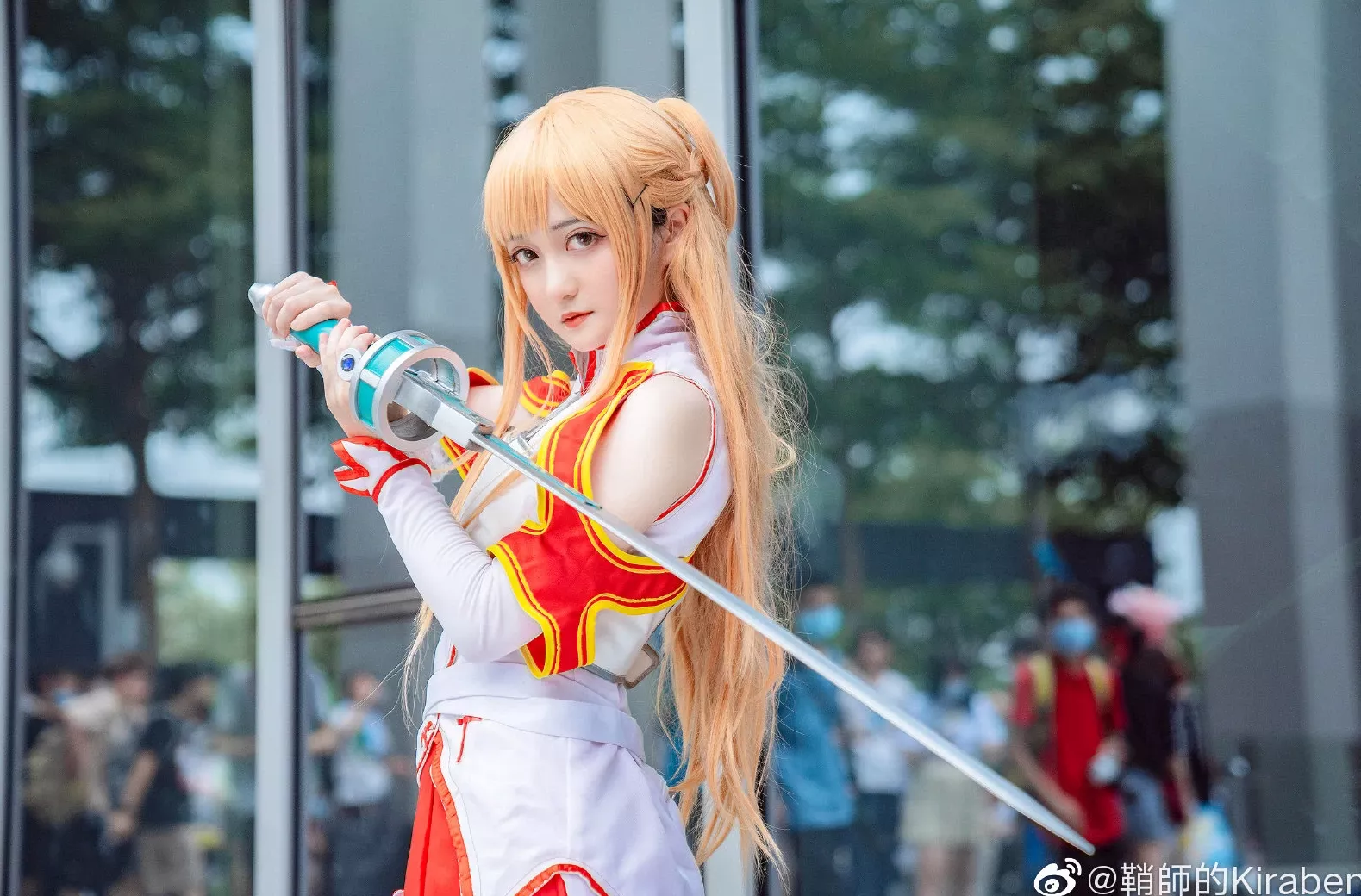 佳人cosplay (9P) 鞘师的Kiraben) (摄影： (酷狗蘑菇・萤火虫动漫音乐嘉年华) 刀剑神域亚丝娜 蜡笔小C酱