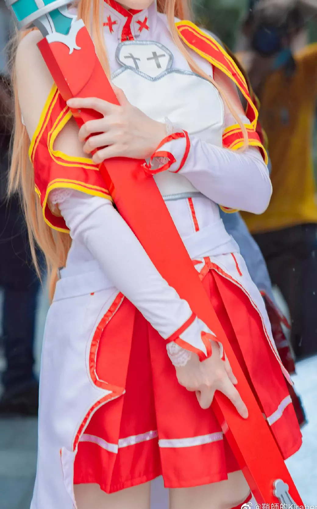 佳人cosplay (9P) 鞘师的Kiraben) (摄影： (酷狗蘑菇・萤火虫动漫音乐嘉年华) 刀剑神域亚丝娜 蜡笔小C酱