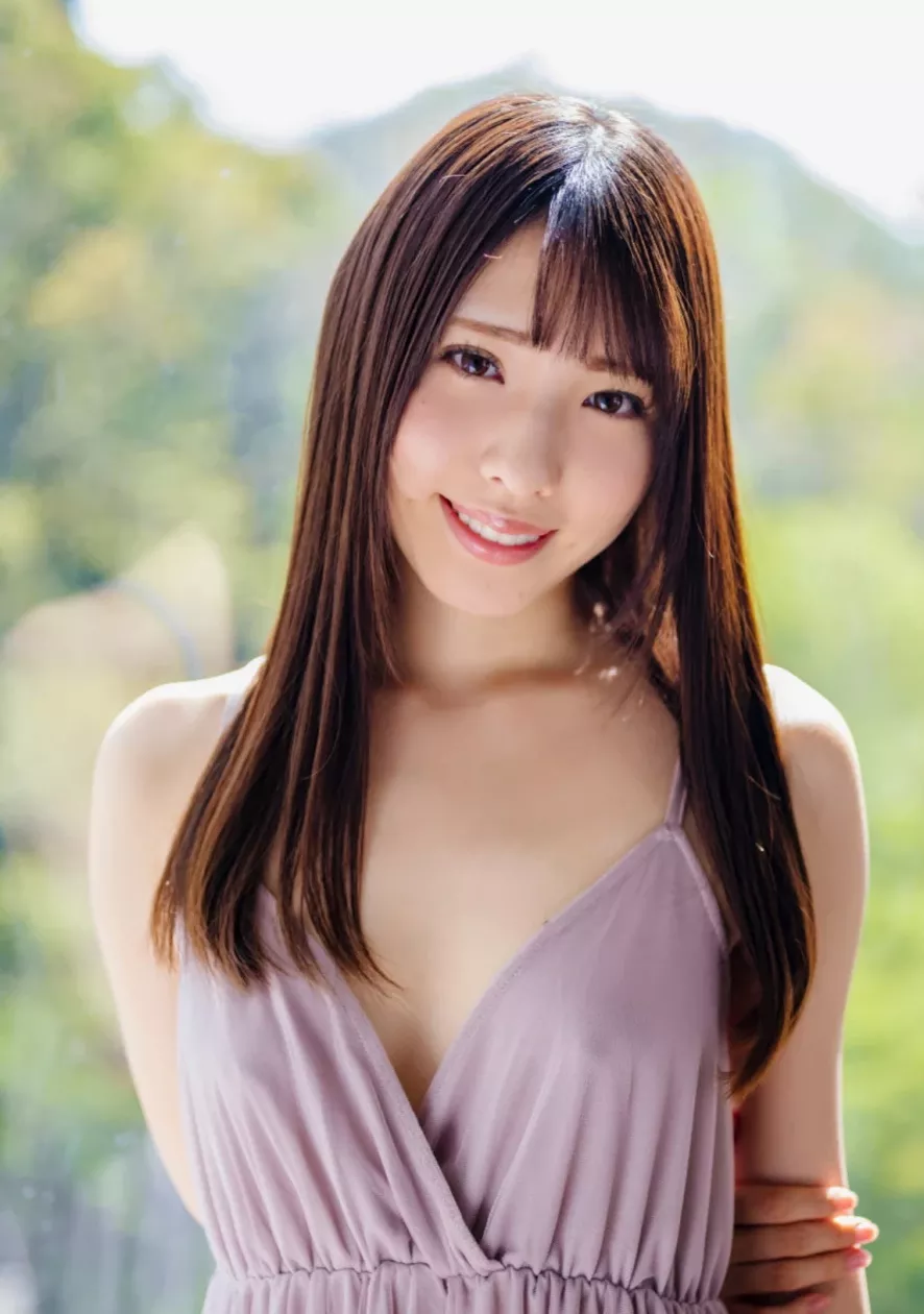 (81P) 花白斗 《Drop， Hole》 写真集