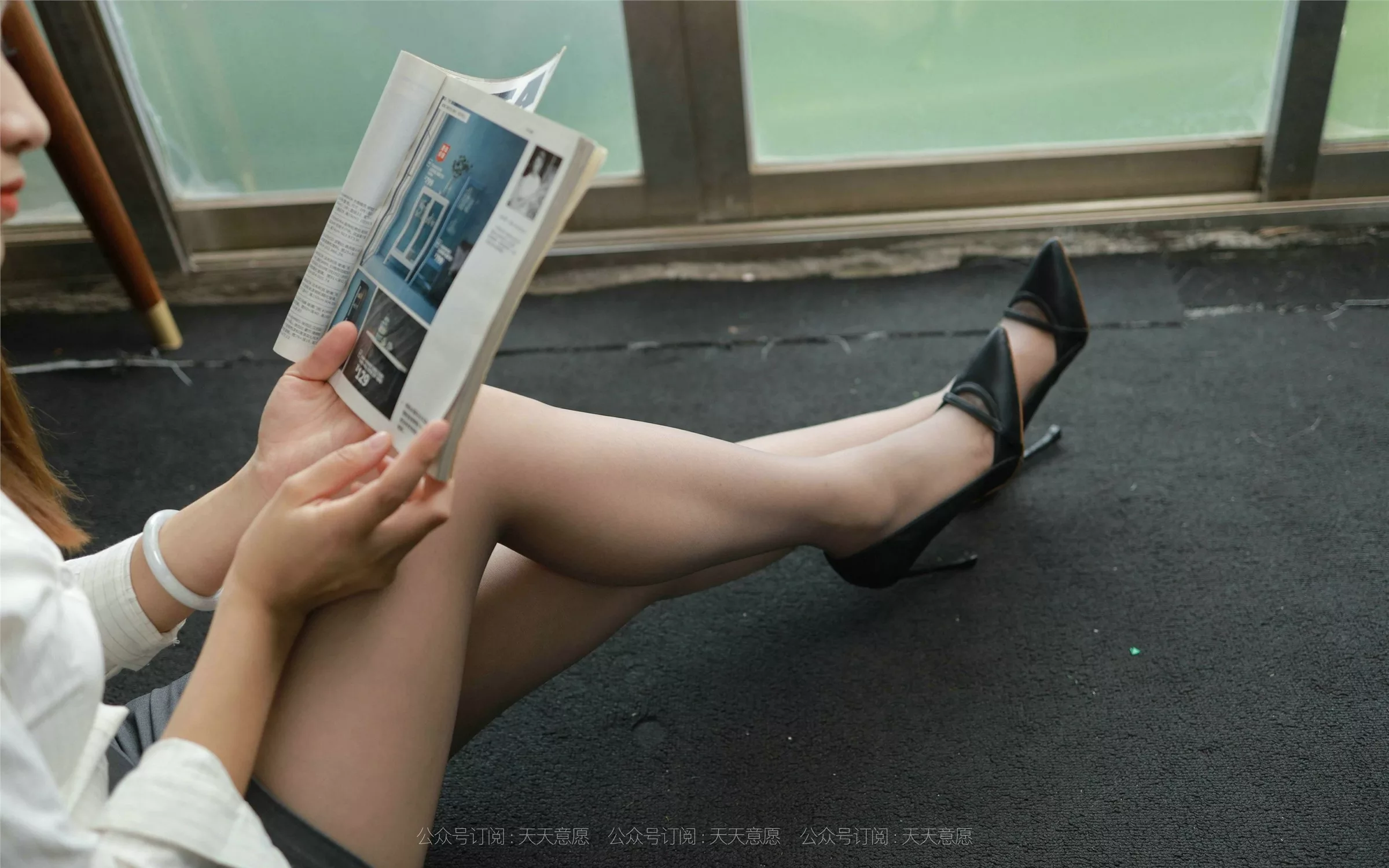 2021.08.08 【异思趣向iess】 丝享家883：小婕《女神开例会》【95P】