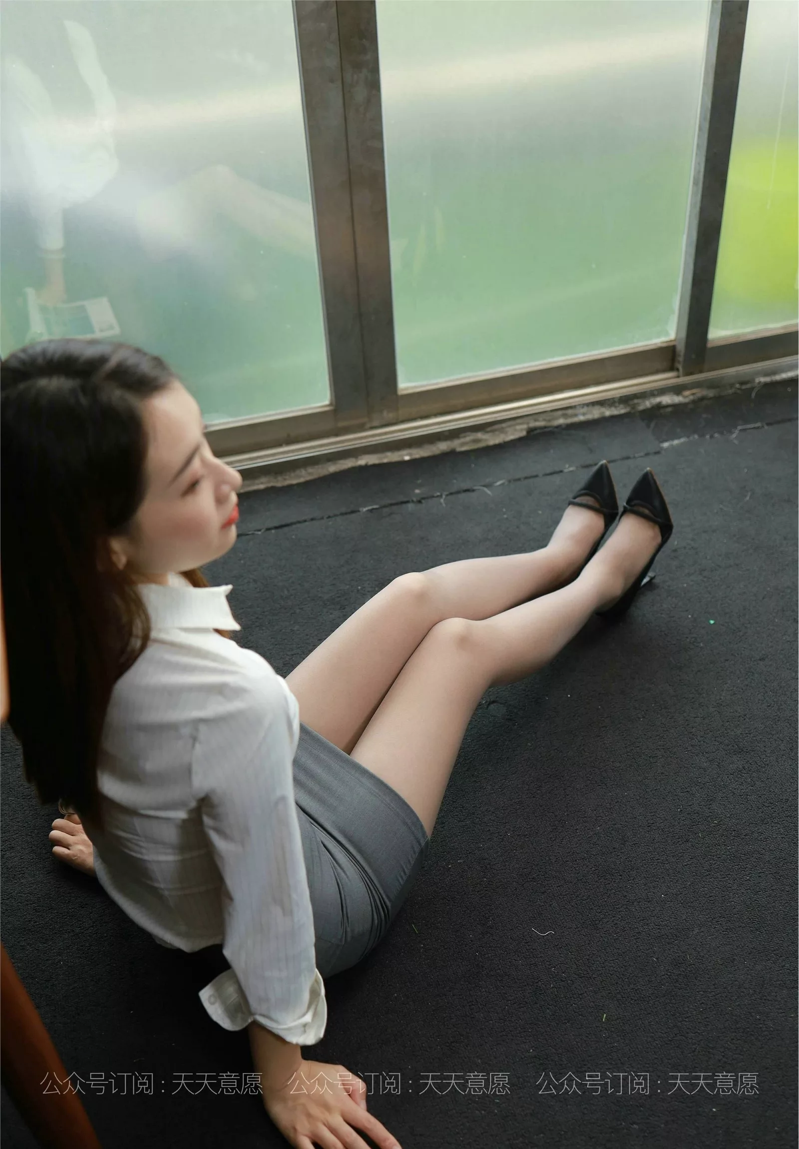 2021.08.08 【异思趣向iess】 丝享家883：小婕《女神开例会》【95P】