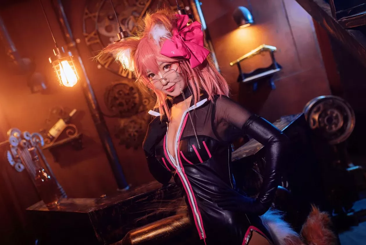 黑川玉藻前真爱 佳人cosplay