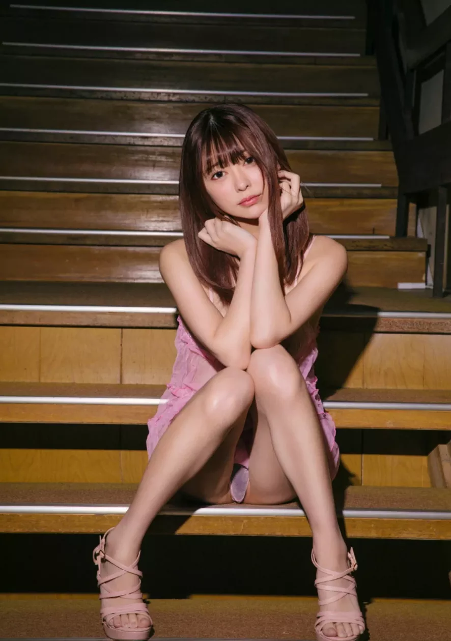 《我的自私》 森日菜子 (79P) 写真集