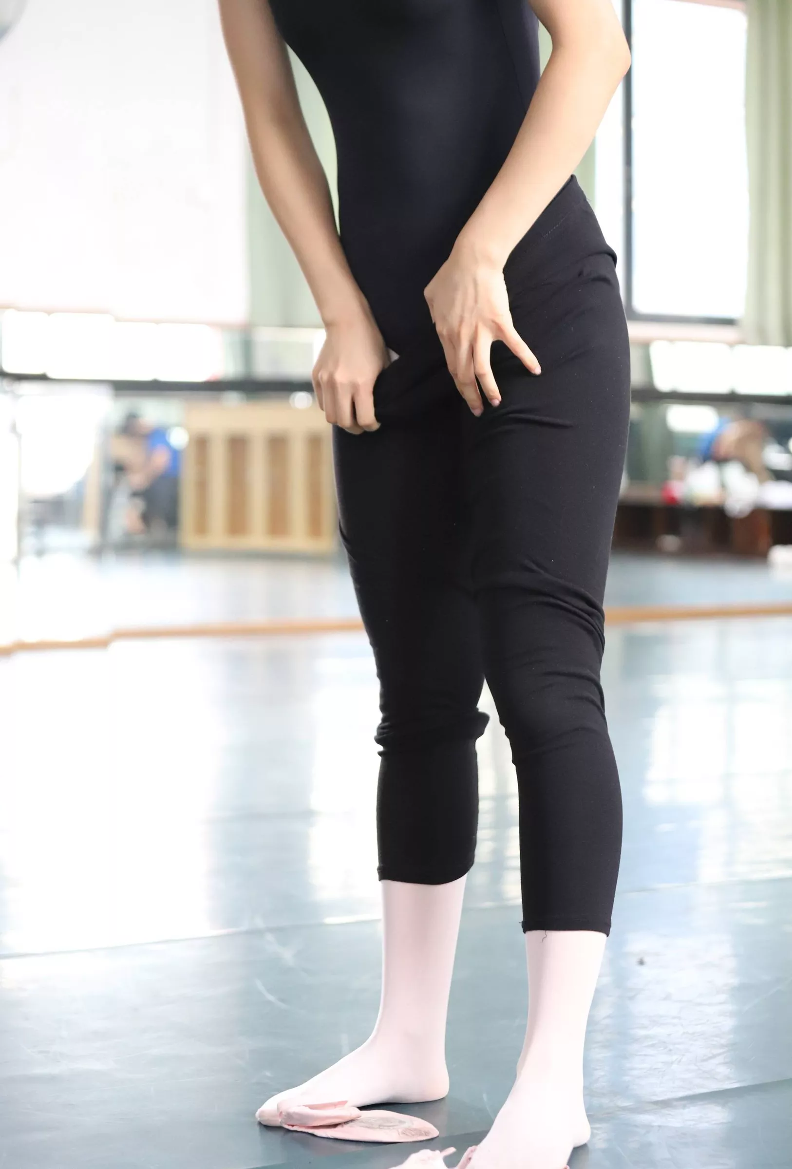 【大西瓜组图】 多色舞蹈服1【129P】 W004