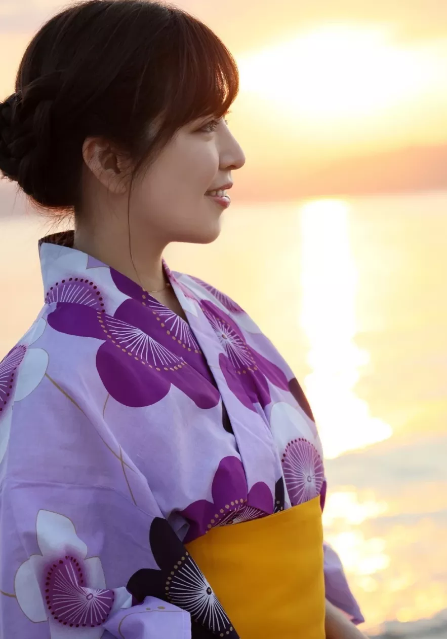 Shot》 写真集 (88P) 宫园琴音第一 《First