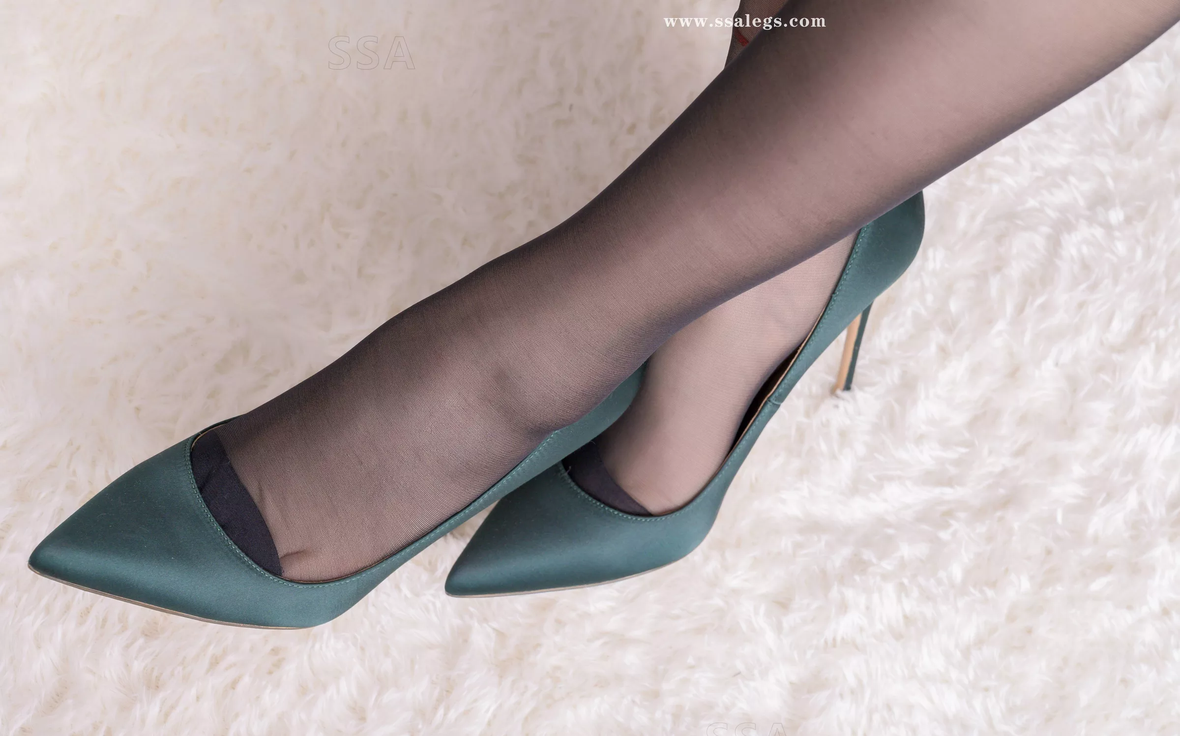 【丝社SSA】 蜜桃复古的孔雀绿 (上)【154P2.56G】 Vol.342