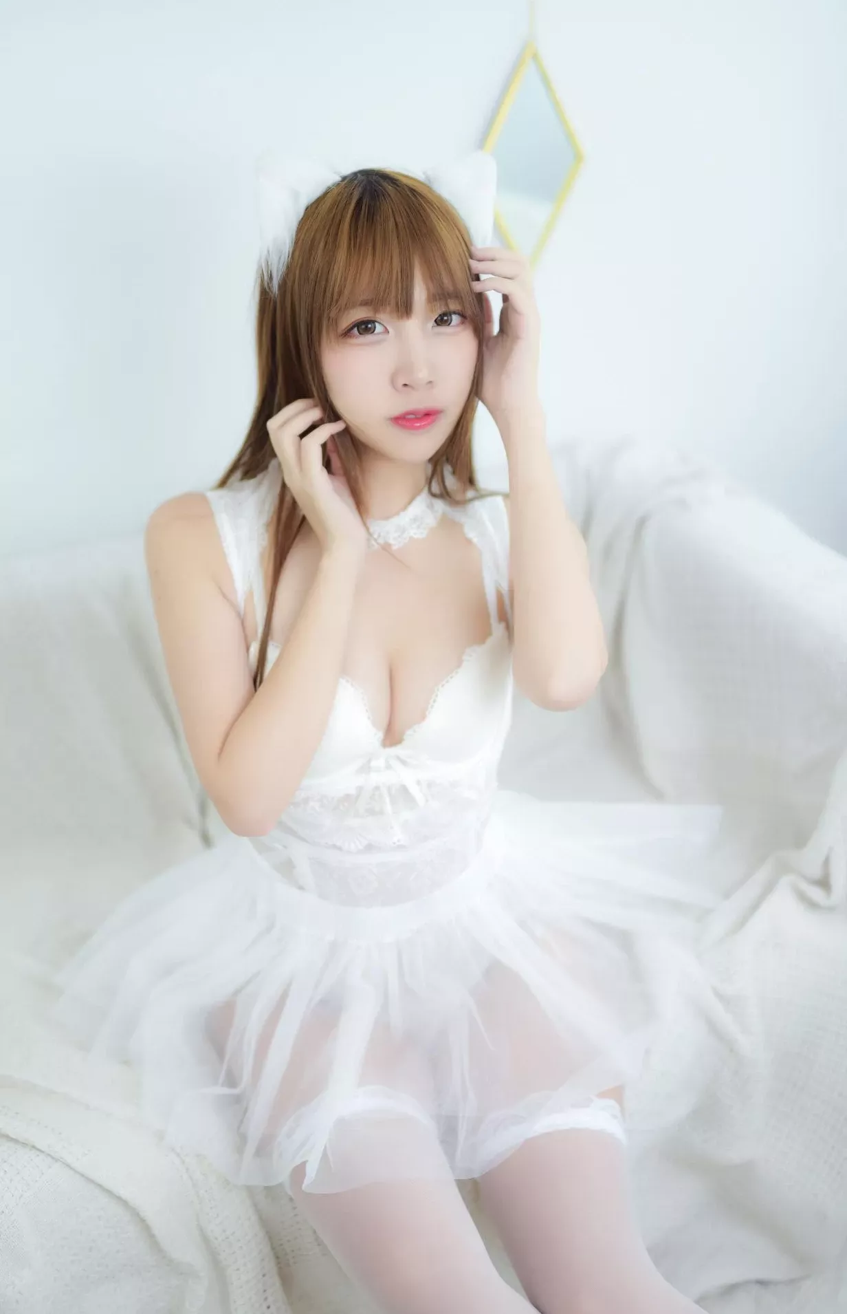 佳人cosplay 二佐Nisa 白婚纱