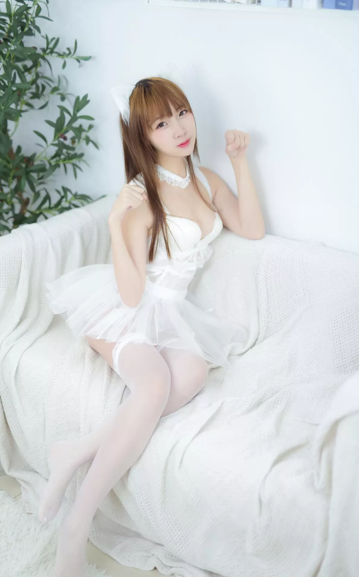 佳人cosplay 二佐Nisa 白婚纱