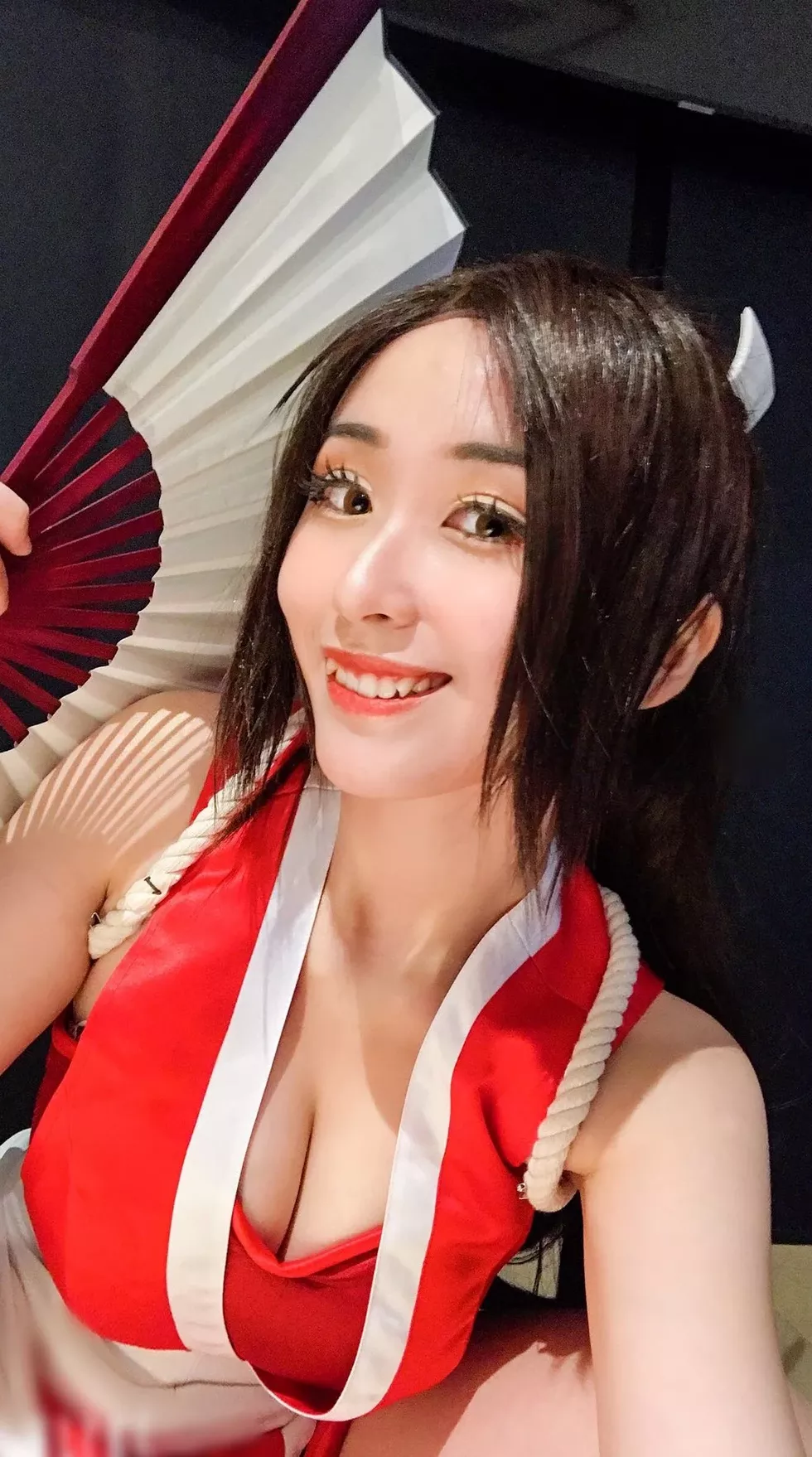 ) 更新 【快手Twitter收集】 larochefort11) ( 拉里萨・罗什福尔 (