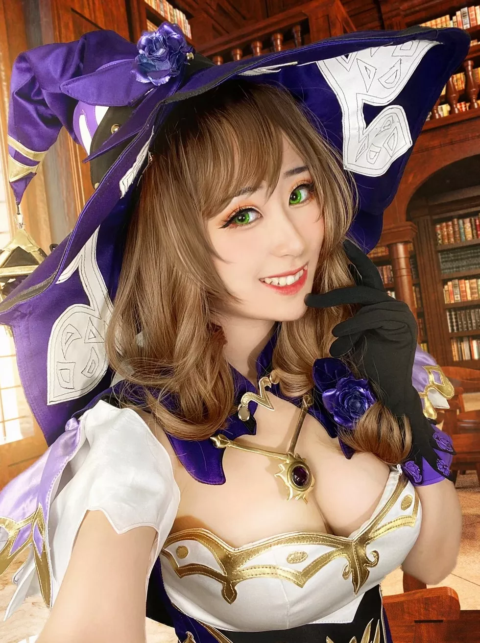 ) 更新 【快手Twitter收集】 larochefort11) ( 拉里萨・罗什福尔 (