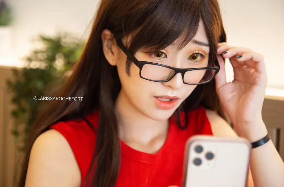 ) 更新 【快手Twitter收集】 larochefort11) ( 拉里萨・罗什福尔 (