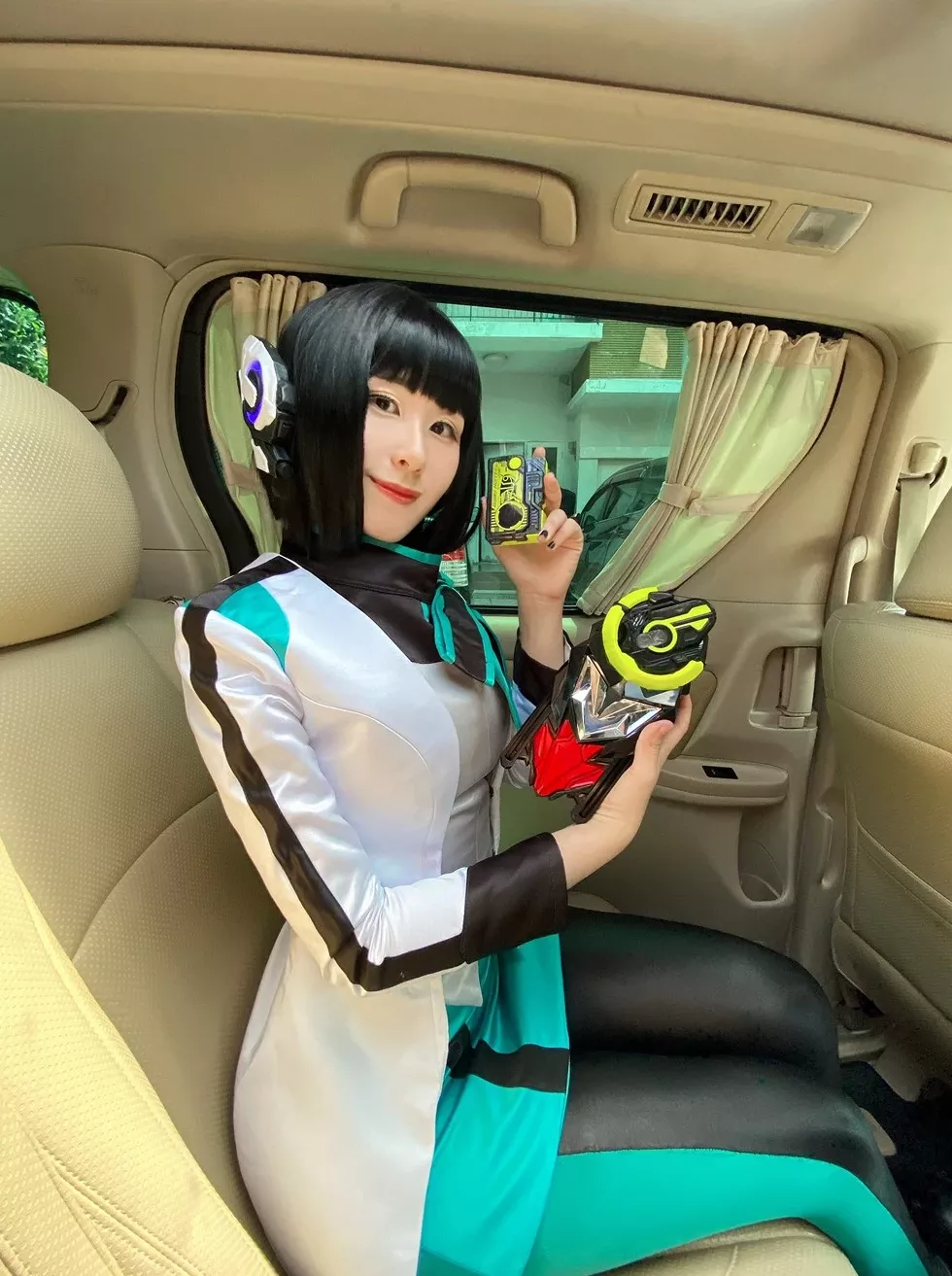 ) 更新 【快手Twitter收集】 larochefort11) ( 拉里萨・罗什福尔 (