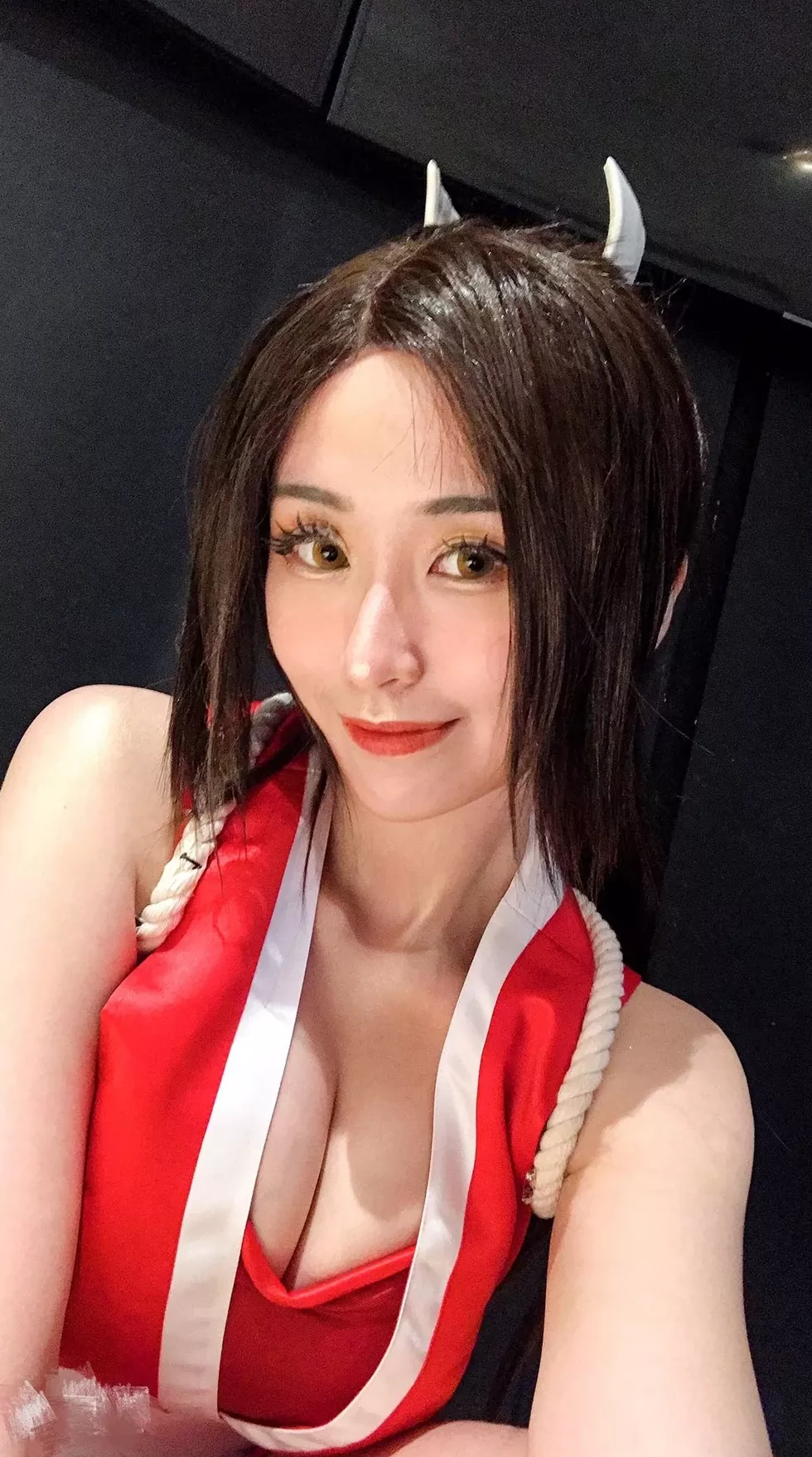 ) 更新 【快手Twitter收集】 larochefort11) ( 拉里萨・罗什福尔 (