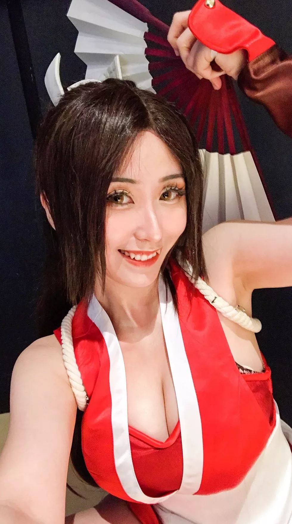 ) 更新 【快手Twitter收集】 larochefort11) ( 拉里萨・罗什福尔 (