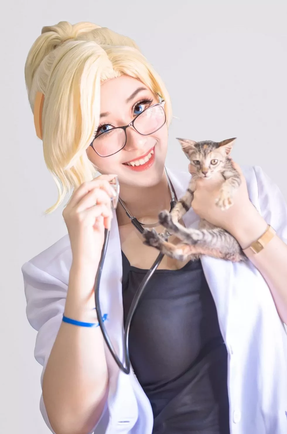 ) 更新 【快手Twitter收集】 larochefort11) ( 拉里萨・罗什福尔 (