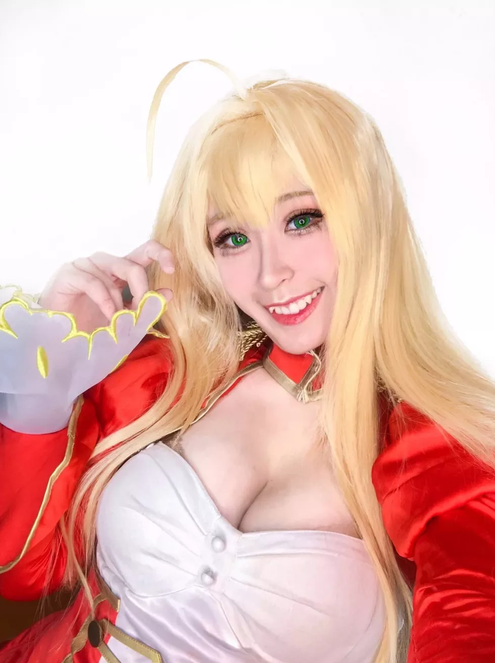 ) 更新 【快手Twitter收集】 larochefort11) ( 拉里萨・罗什福尔 (