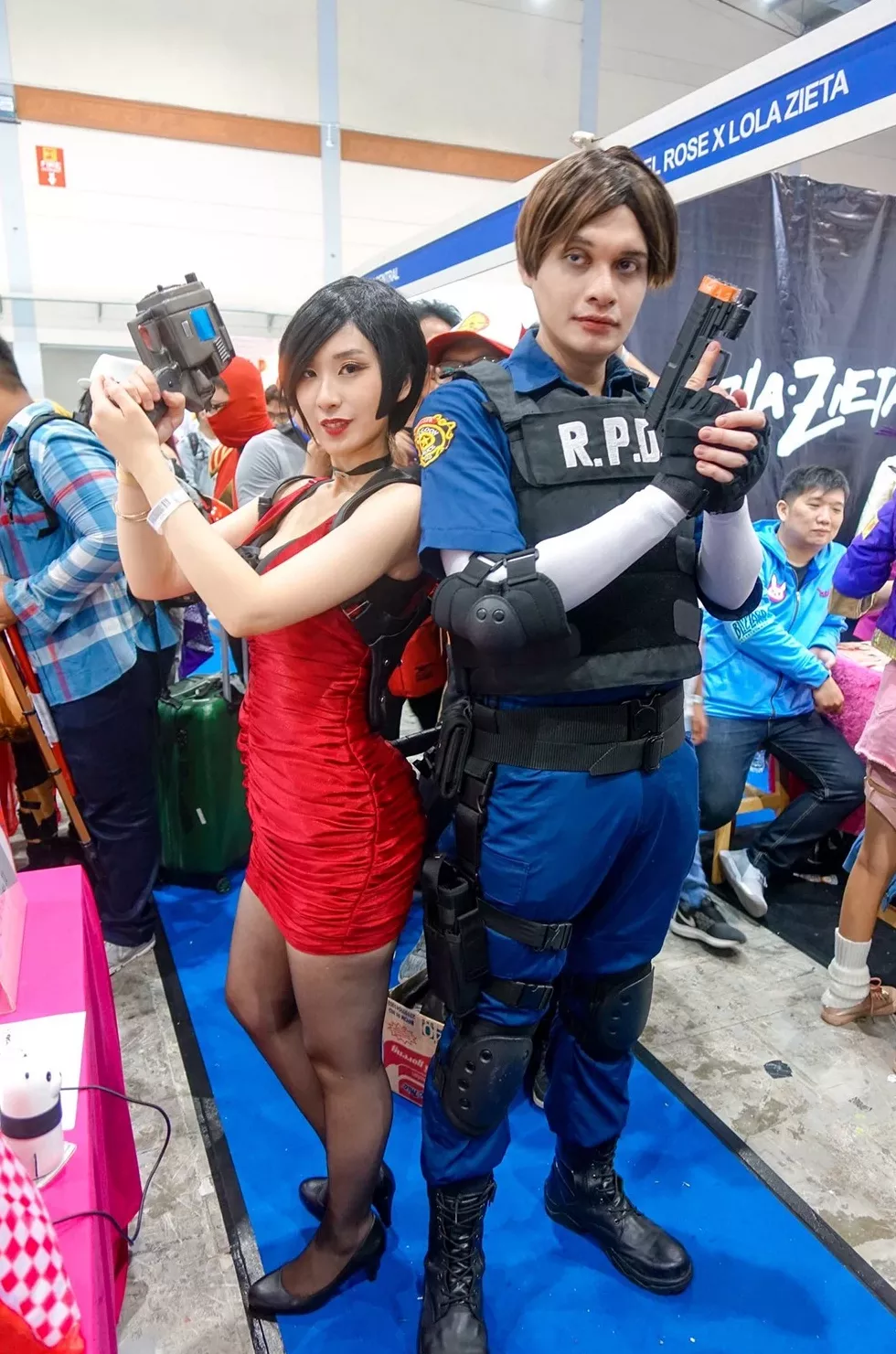 ) 更新 【快手Twitter收集】 larochefort11) ( 拉里萨・罗什福尔 (