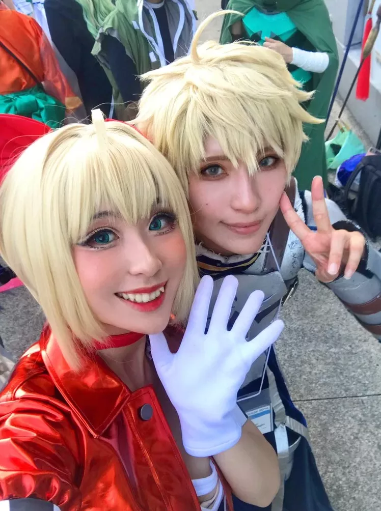 ) 更新 【快手Twitter收集】 larochefort11) ( 拉里萨・罗什福尔 (