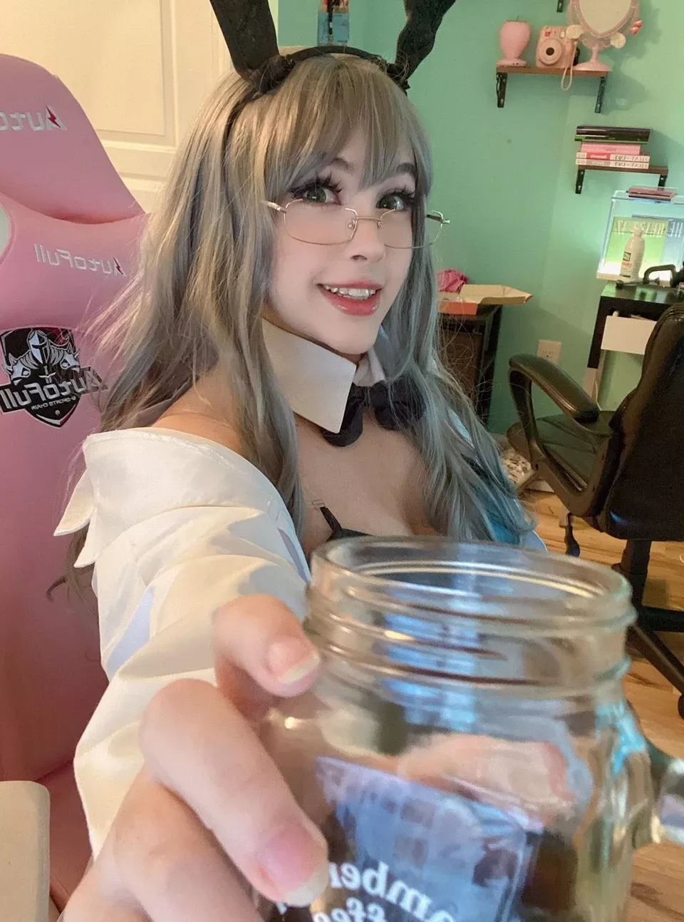 月14 日） 【cosplay】 年11 科学怪人�C 美人cosplay 兔子双叶（2021