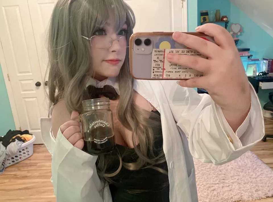 月14 日） 【cosplay】 年11 科学怪人�C 美人cosplay 兔子双叶（2021