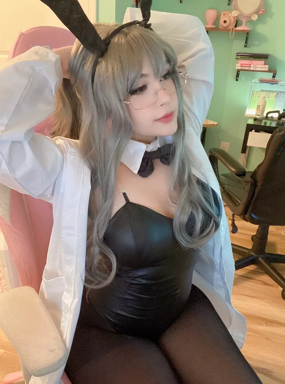 月14 日） 【cosplay】 年11 科学怪人�C 美人cosplay 兔子双叶（2021