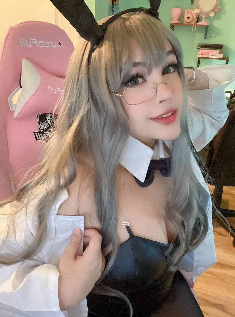 月14 日） 【cosplay】 年11 科学怪人�C 美人cosplay 兔子双叶（2021